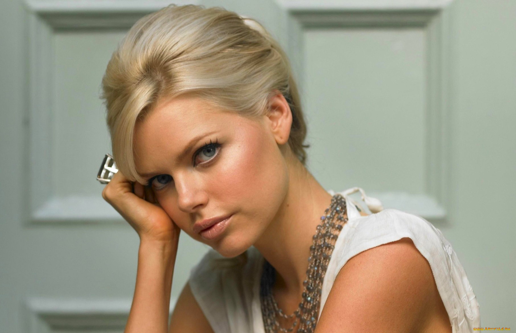 Sophie, Monk, девушки, , , взгляд