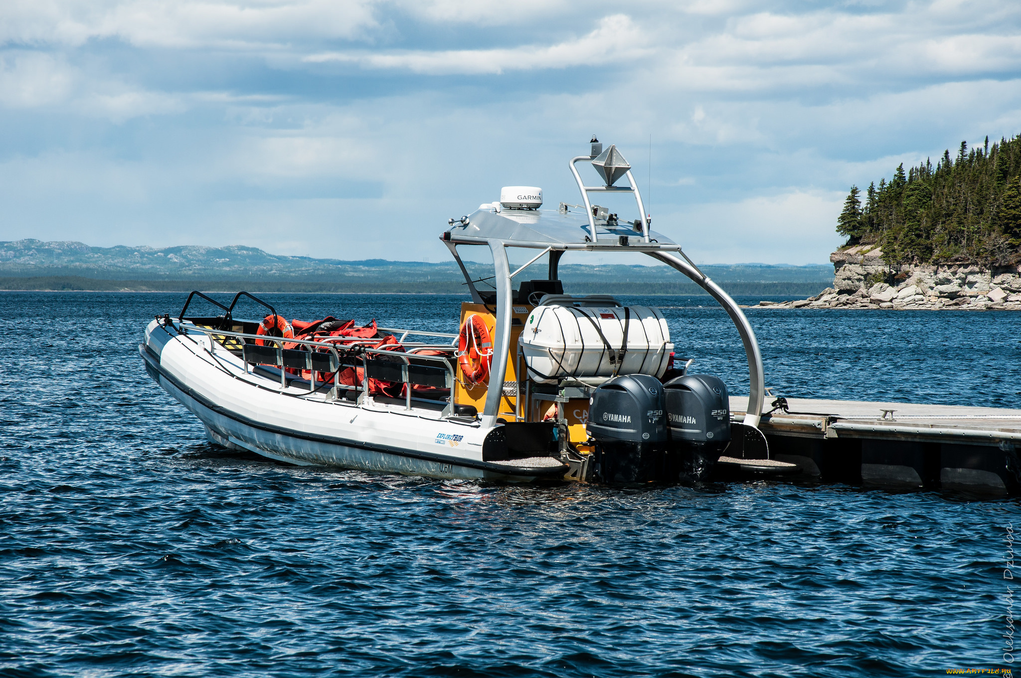 корабли, катера, мощь