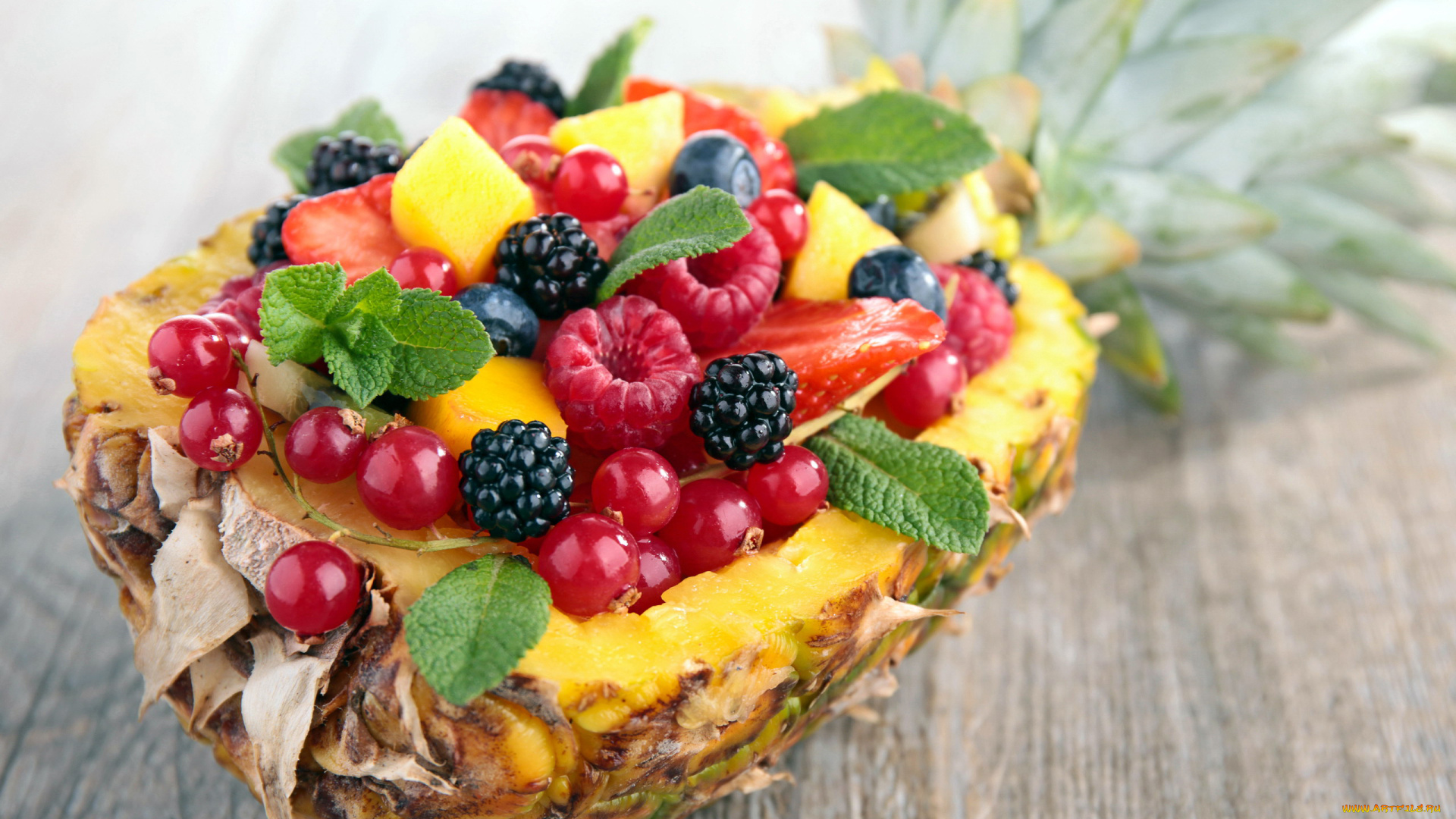 еда, фрукты, , ягоды, ананас, малина, смородина, ежевика