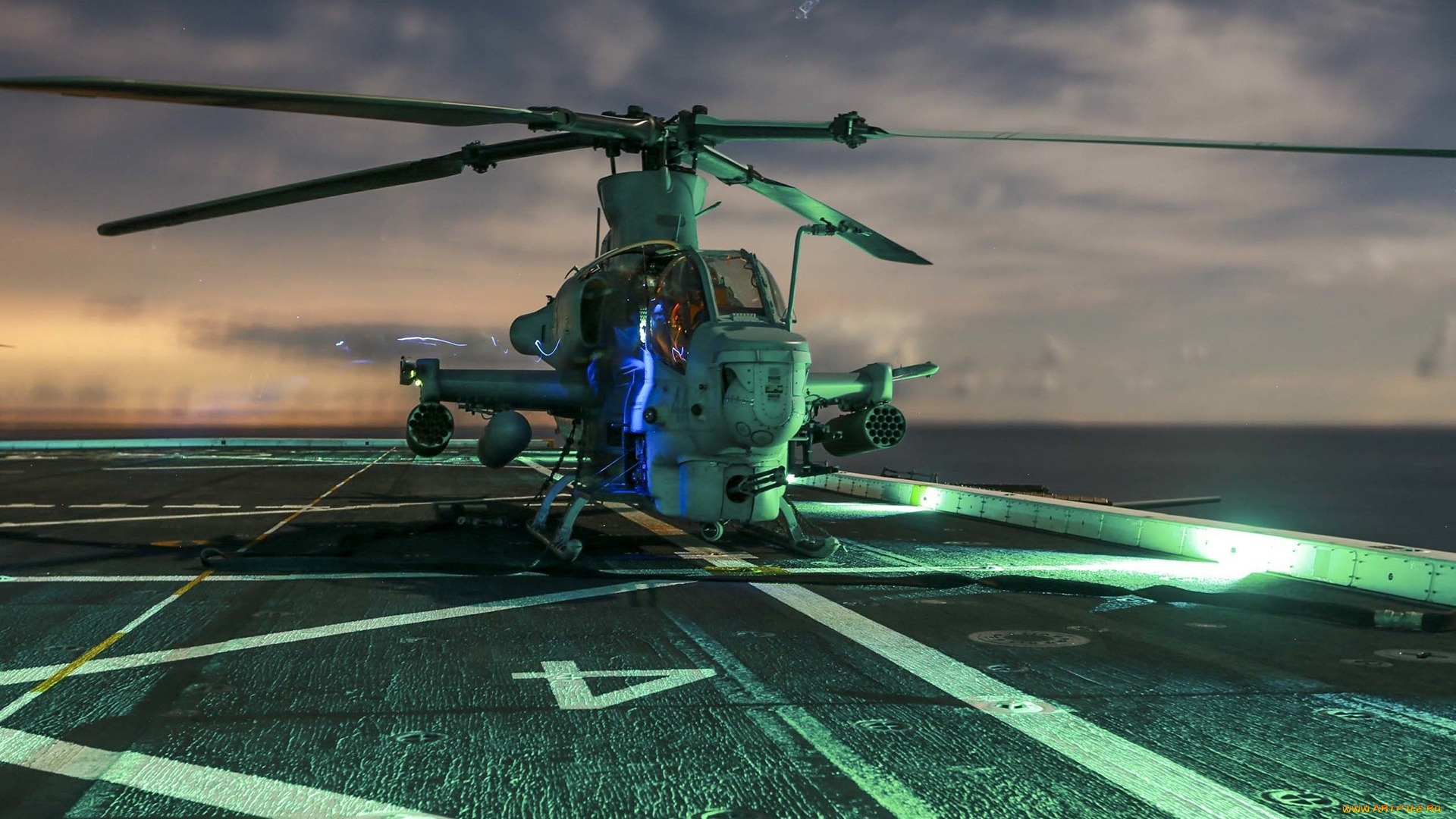 bell, ah-1z, viper, авиация, вертолёты, bell, ah1z, viper, ударный, вертолет, военный, палуба, транспортное, средство, бирюзовый, военная