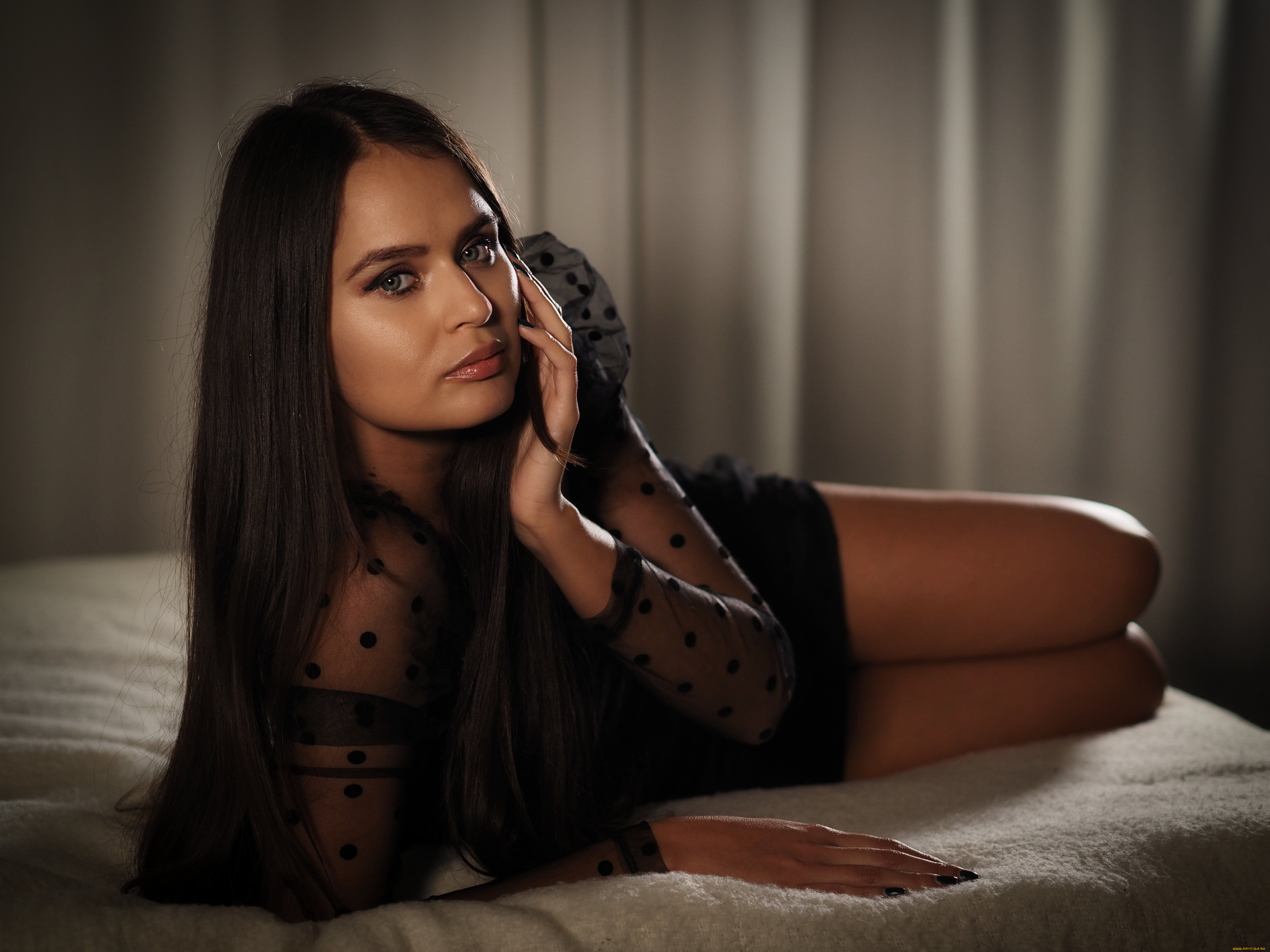 сексуальная, девушка, девушки, -, брюнетки, , шатенки, девушка, женщина, брюнетка, темноволосая, сексуальная, модель, звезда, позирует, разная, обувь, верхняя, стильная, одежда, нижнее, эротическое, бельё, трусы, лифчик, колготки, чулки, аксессуары, макияж, и, множество, элементов, на, фотографии