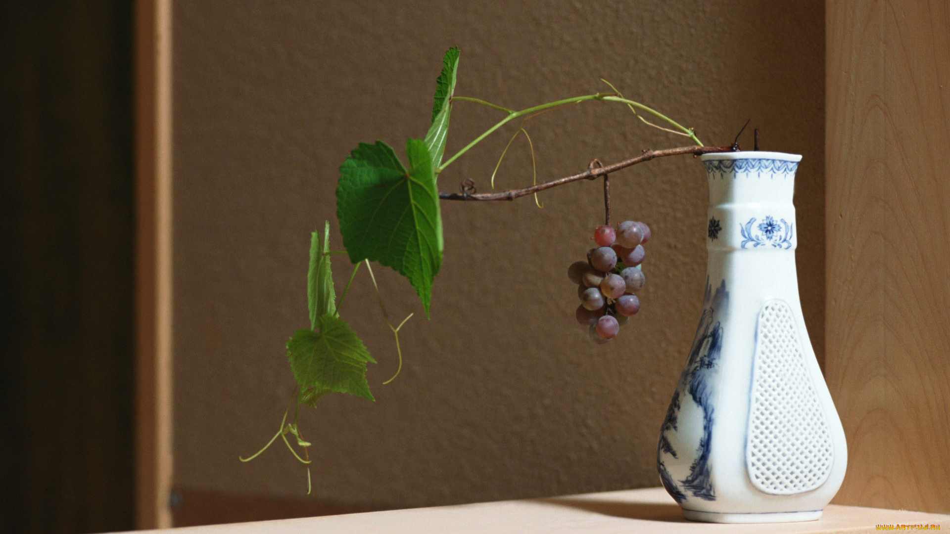 еда, виноград, ветка, ваза