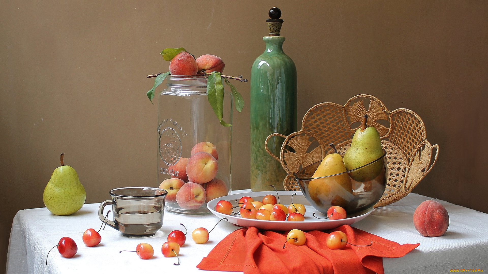еда, натюрморт, бутылка, черешни, груши, персики