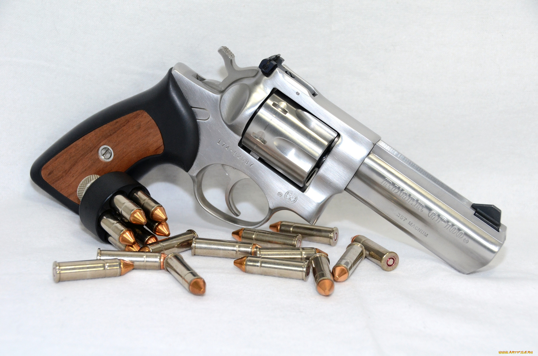 оружие, револьверы, барабан, пули