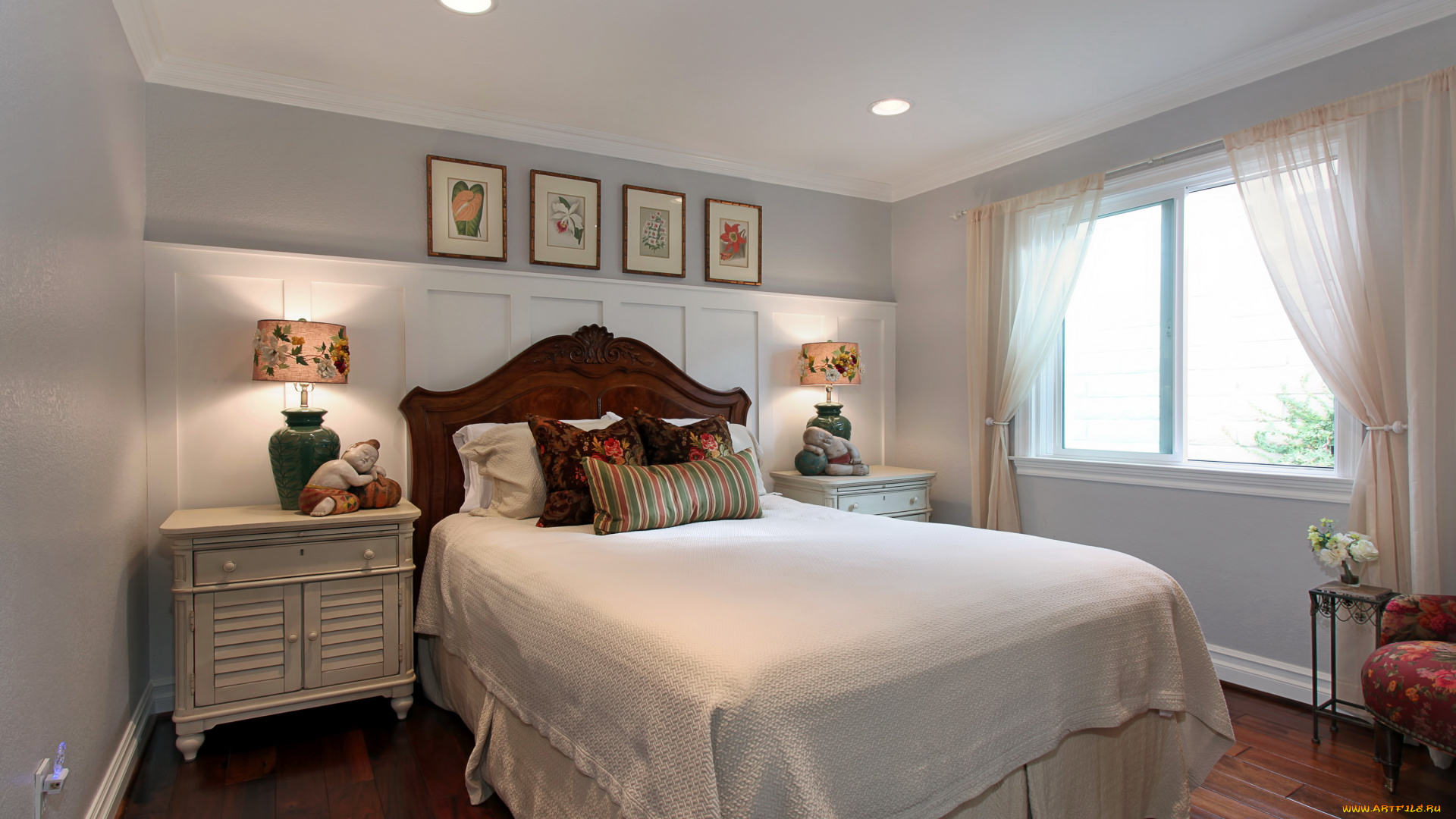 интерьер, спальня, кровать, подушки, лампа, постель