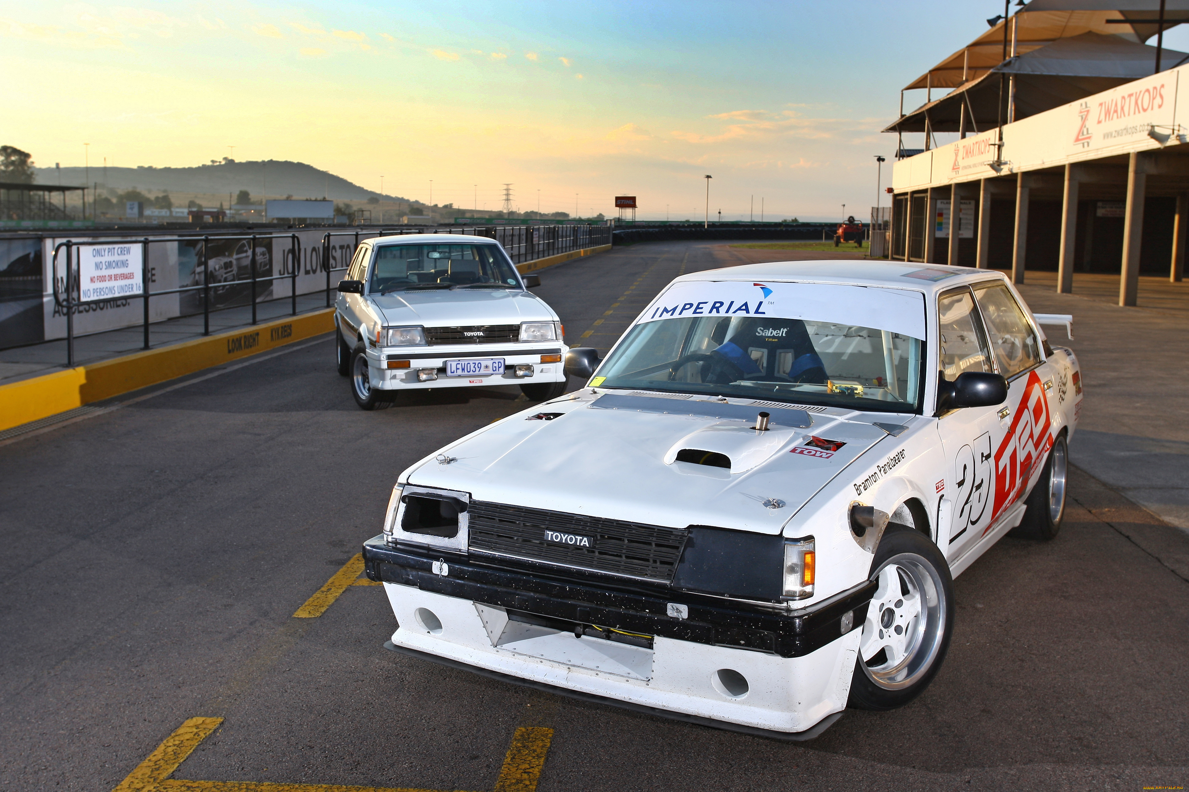 автомобили, toyota