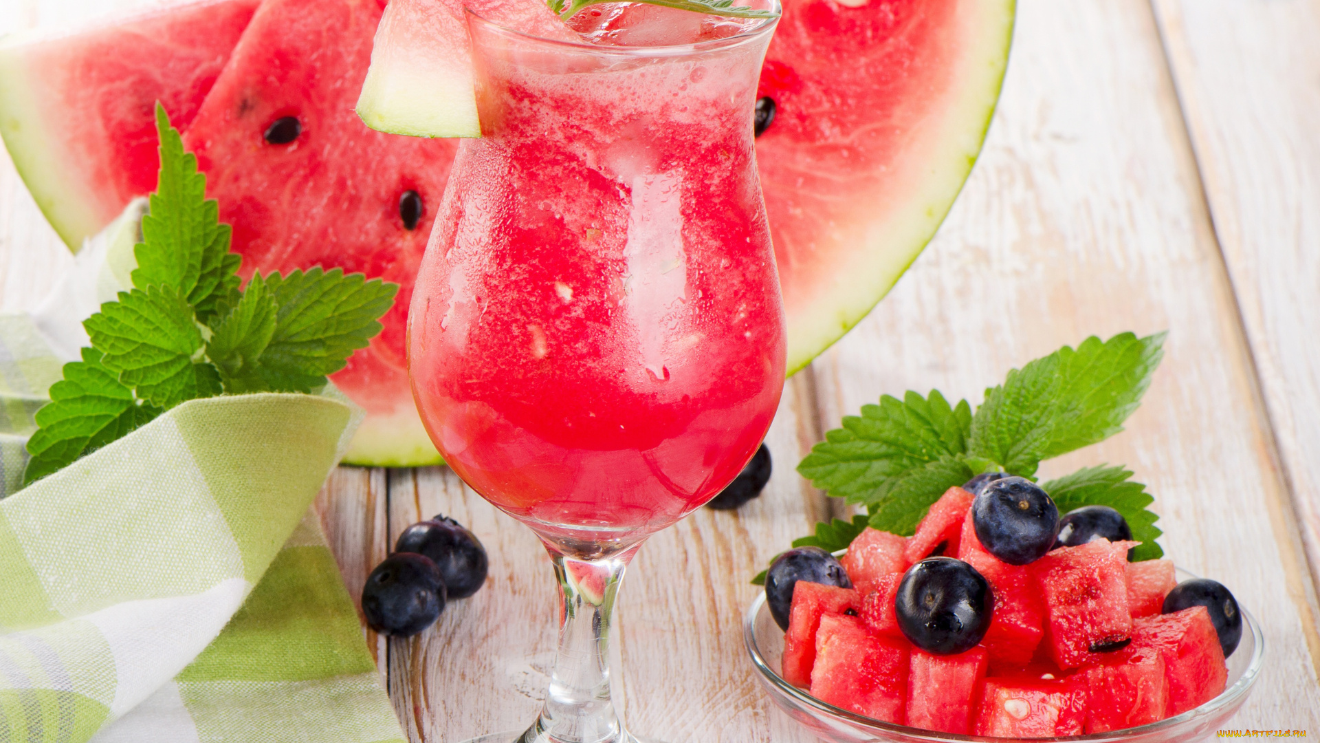 еда, арбуз, черника, stemware, blueberries, ягоды, сок, juice, watermelons, мята