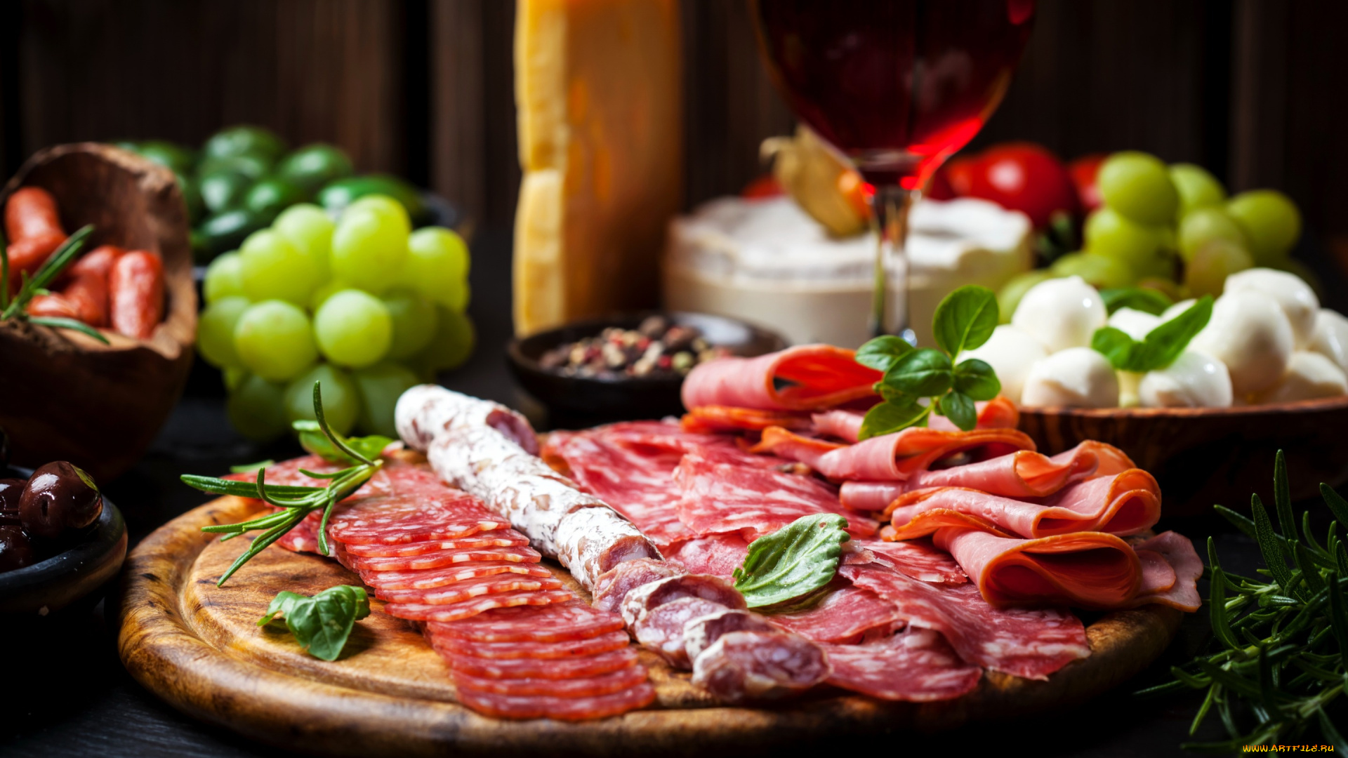 еда, колбасные, изделия, sausage, фон, размытие, ham, вино, ветчина, колбаса, виноград