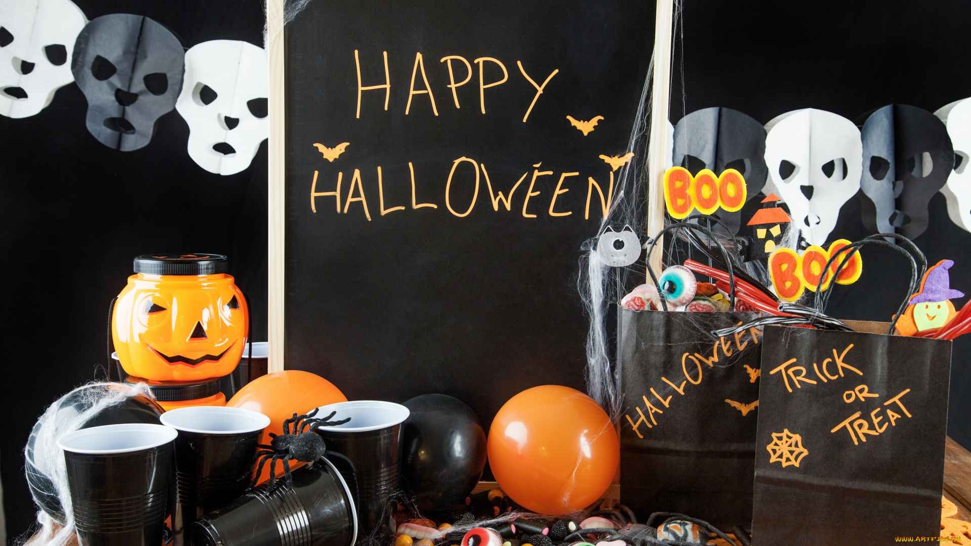 праздничные, хэллоуин, пауки, тыква, шар, стаканы, мармелад, свечи, праздник, гирлянда