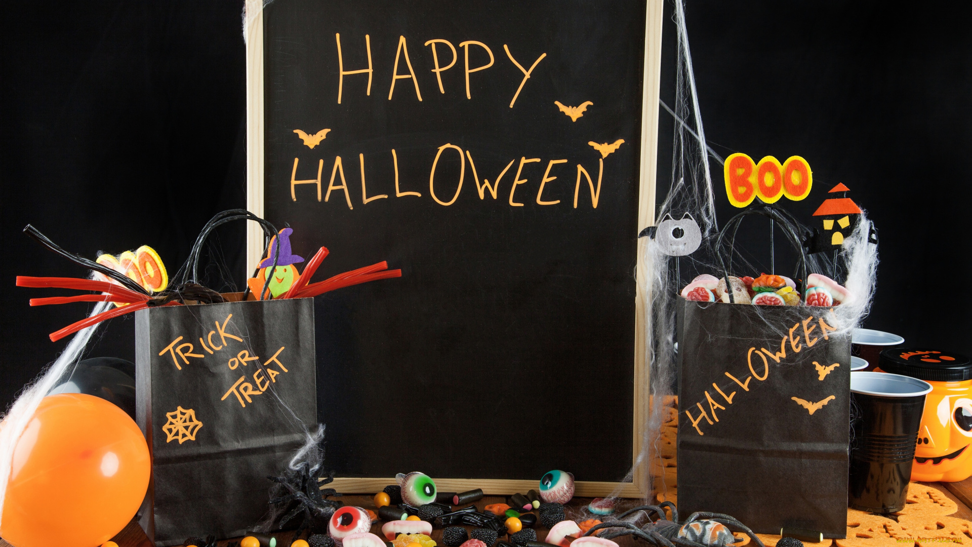 праздничные, хэллоуин, праздник, доска, надпись, сумочки, мармелад, стакан