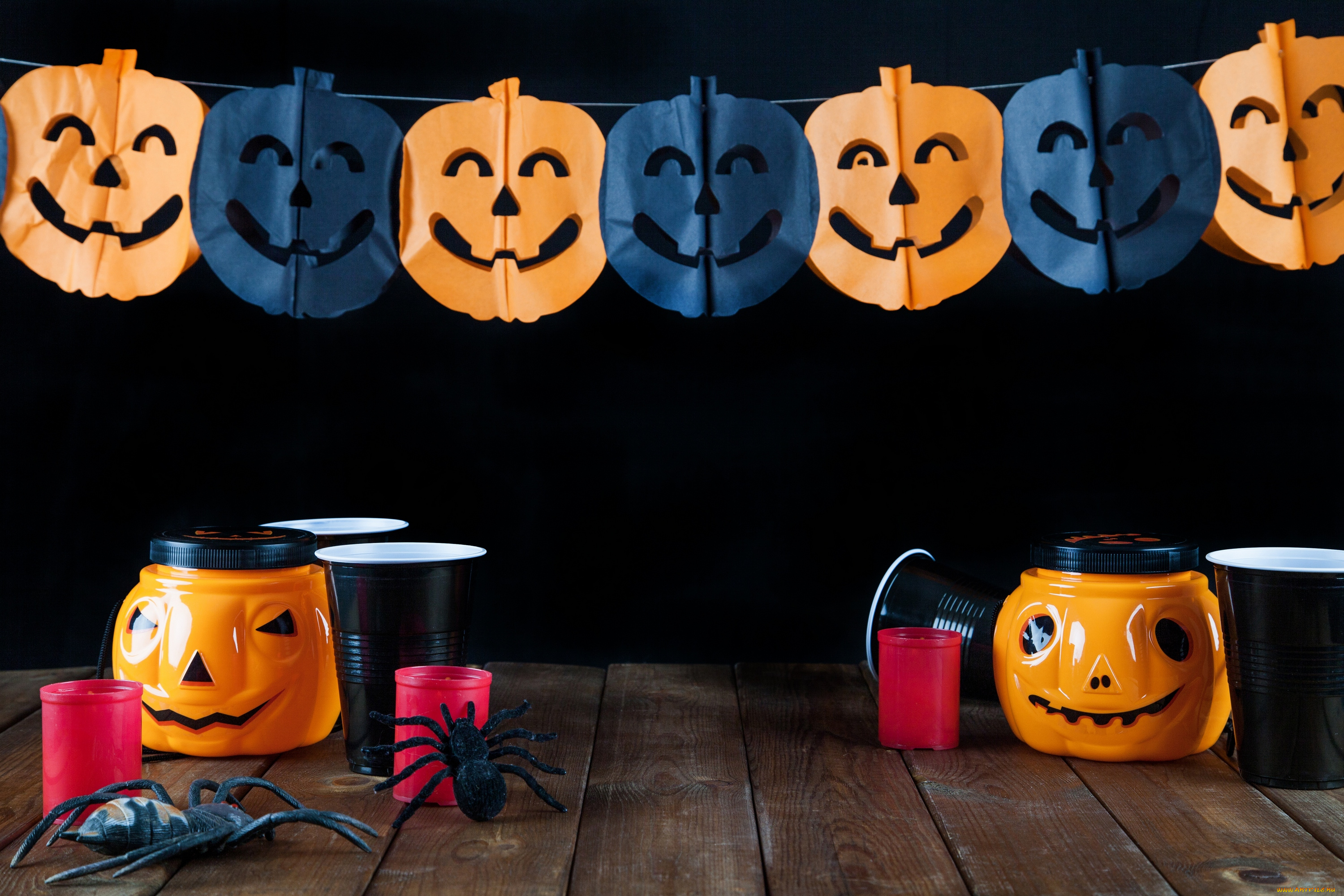 праздничные, хэллоуин, праздник, тыква, пауки, стаканы, гирлянда