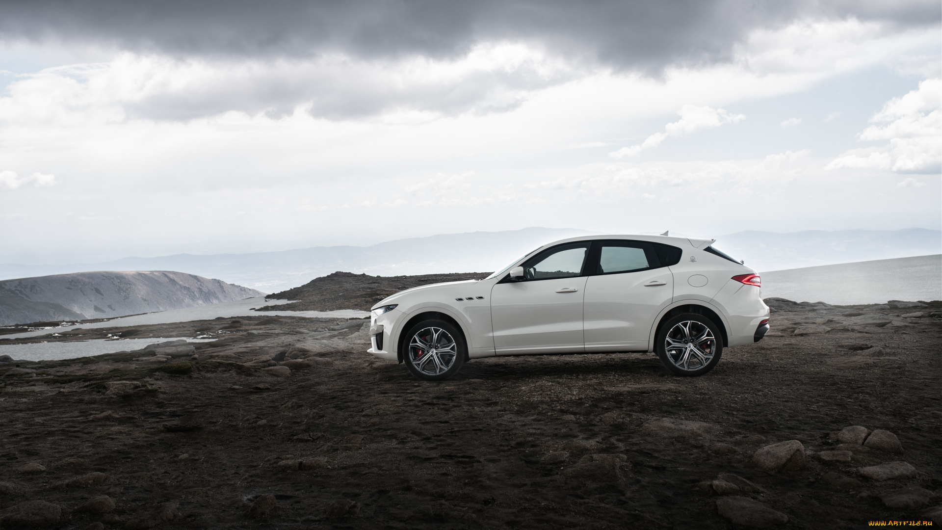 автомобили, maserati