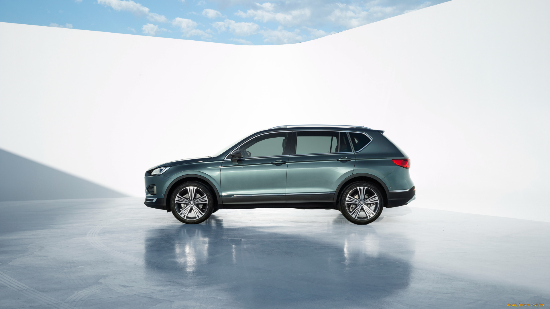 автомобили, seat