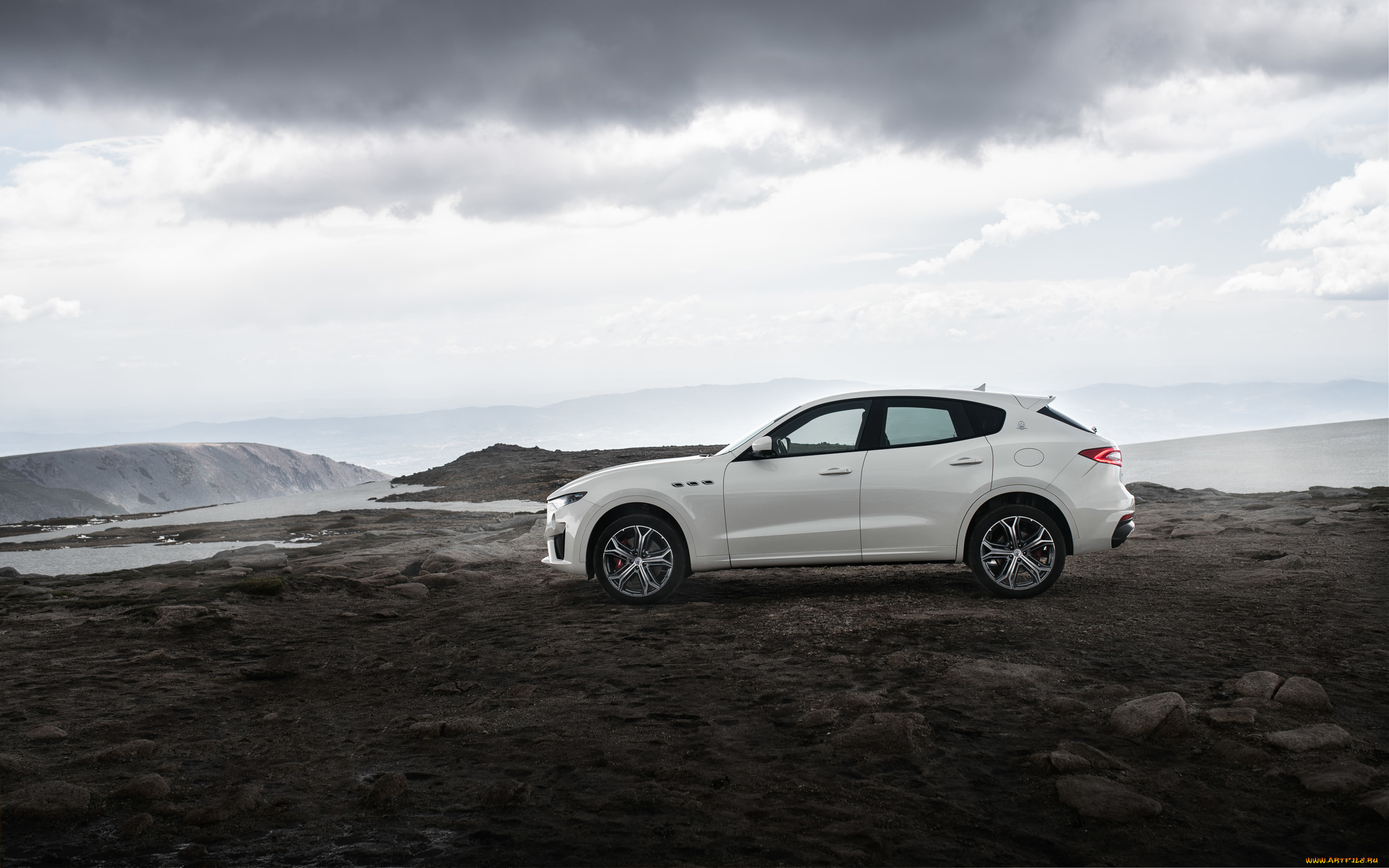 автомобили, maserati