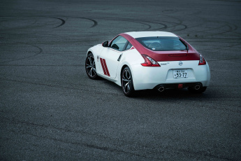 Картинка автомобили nissan datsun