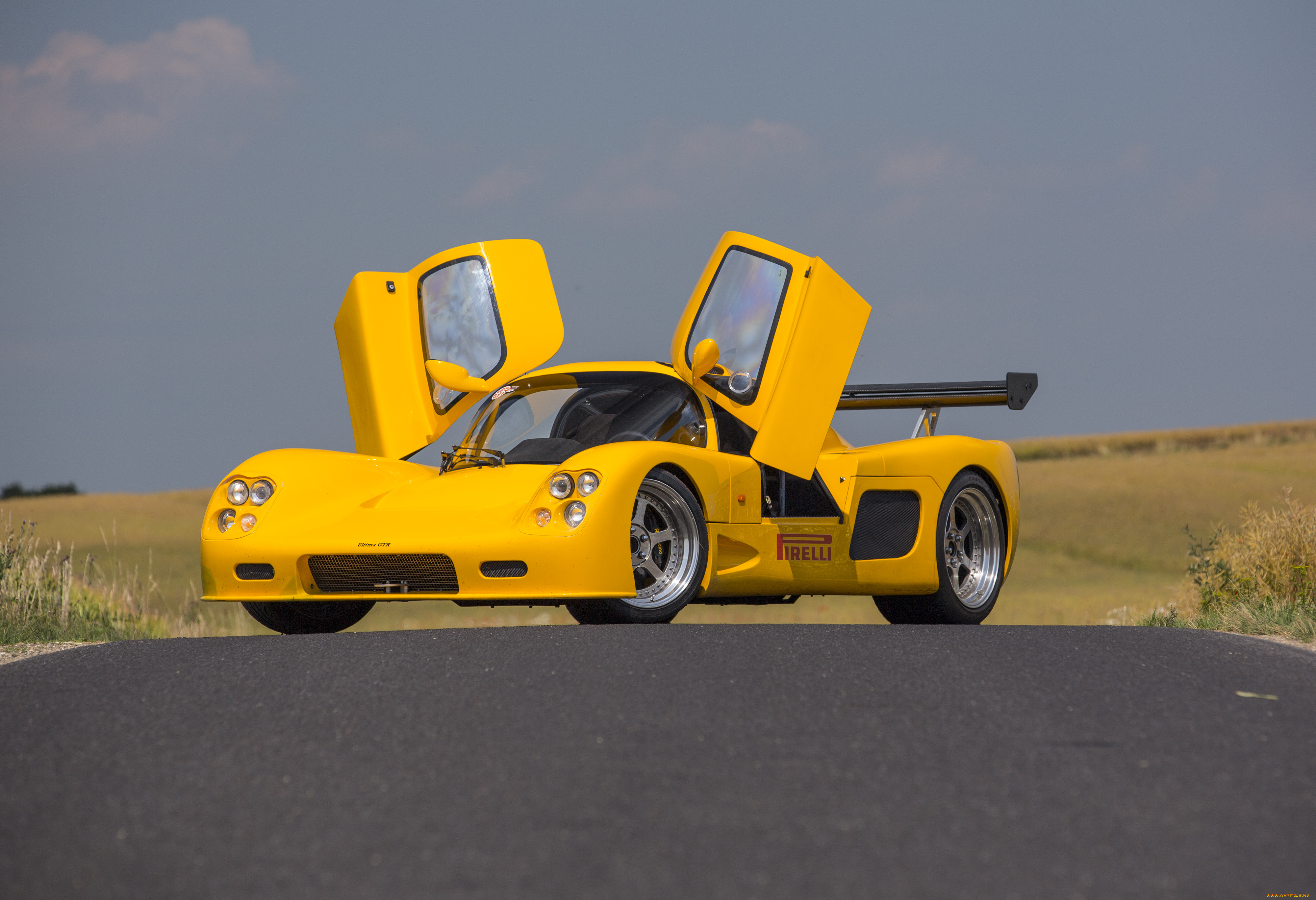 автомобили, ultima