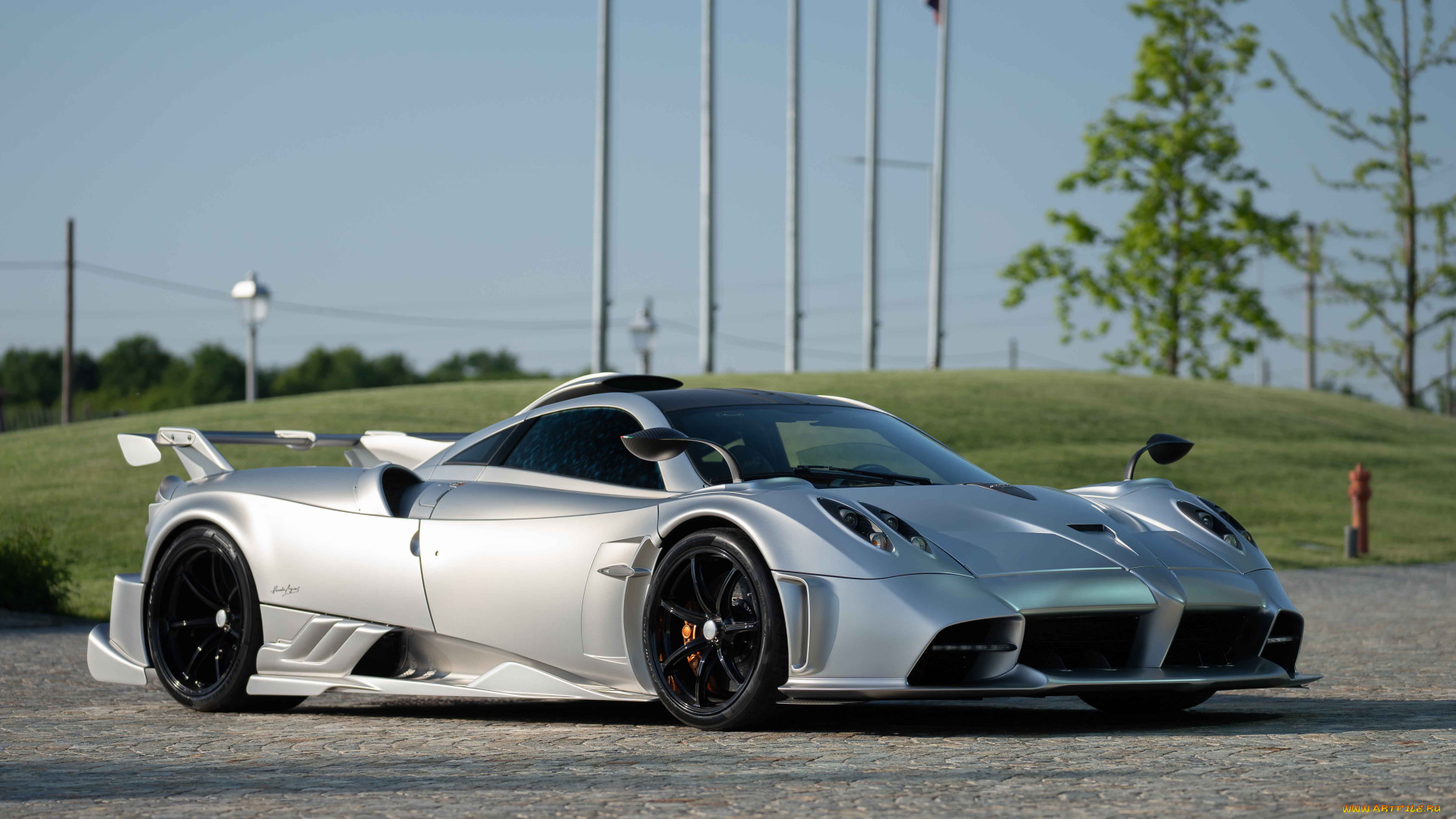 автомобили, pagani