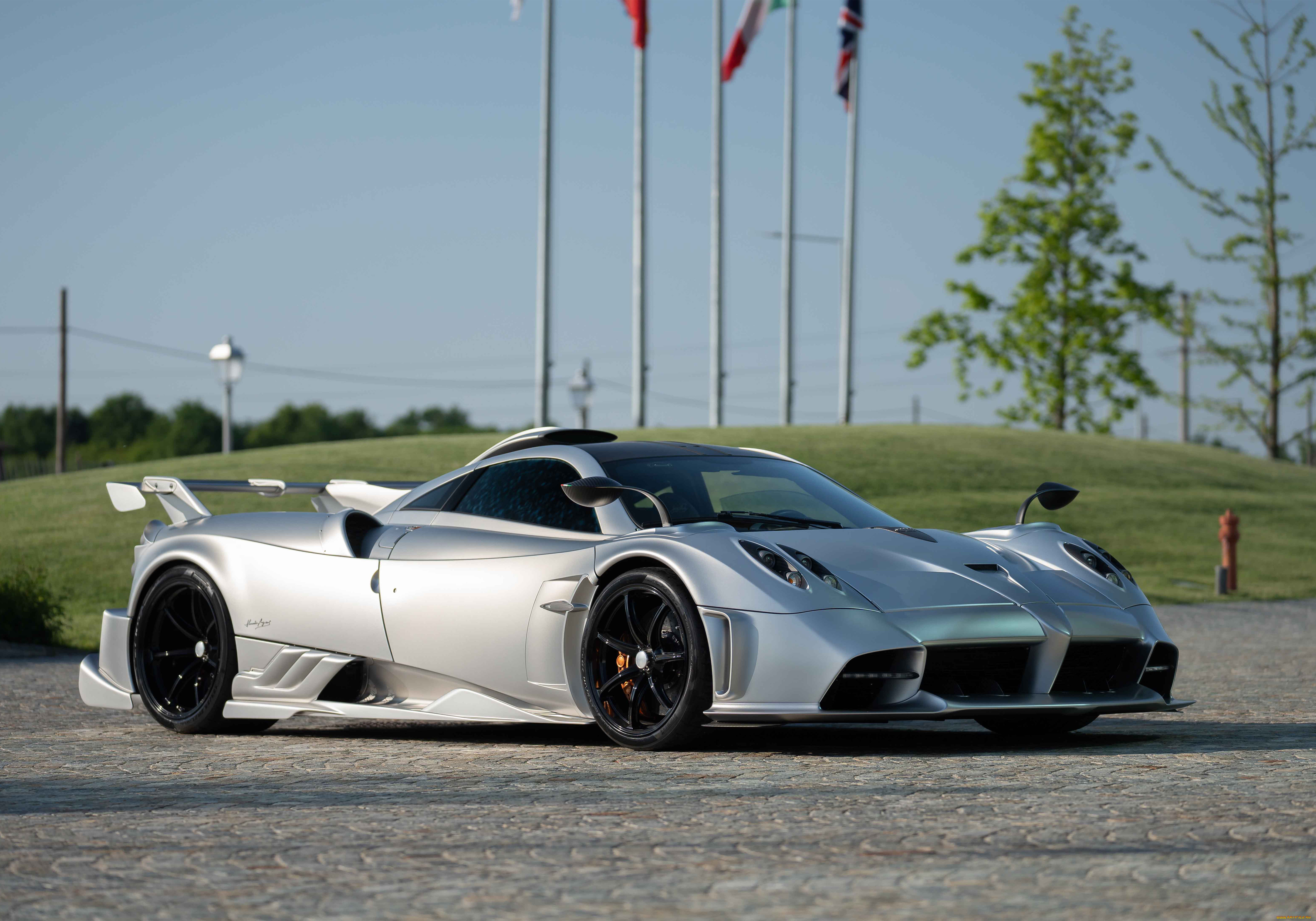 автомобили, pagani