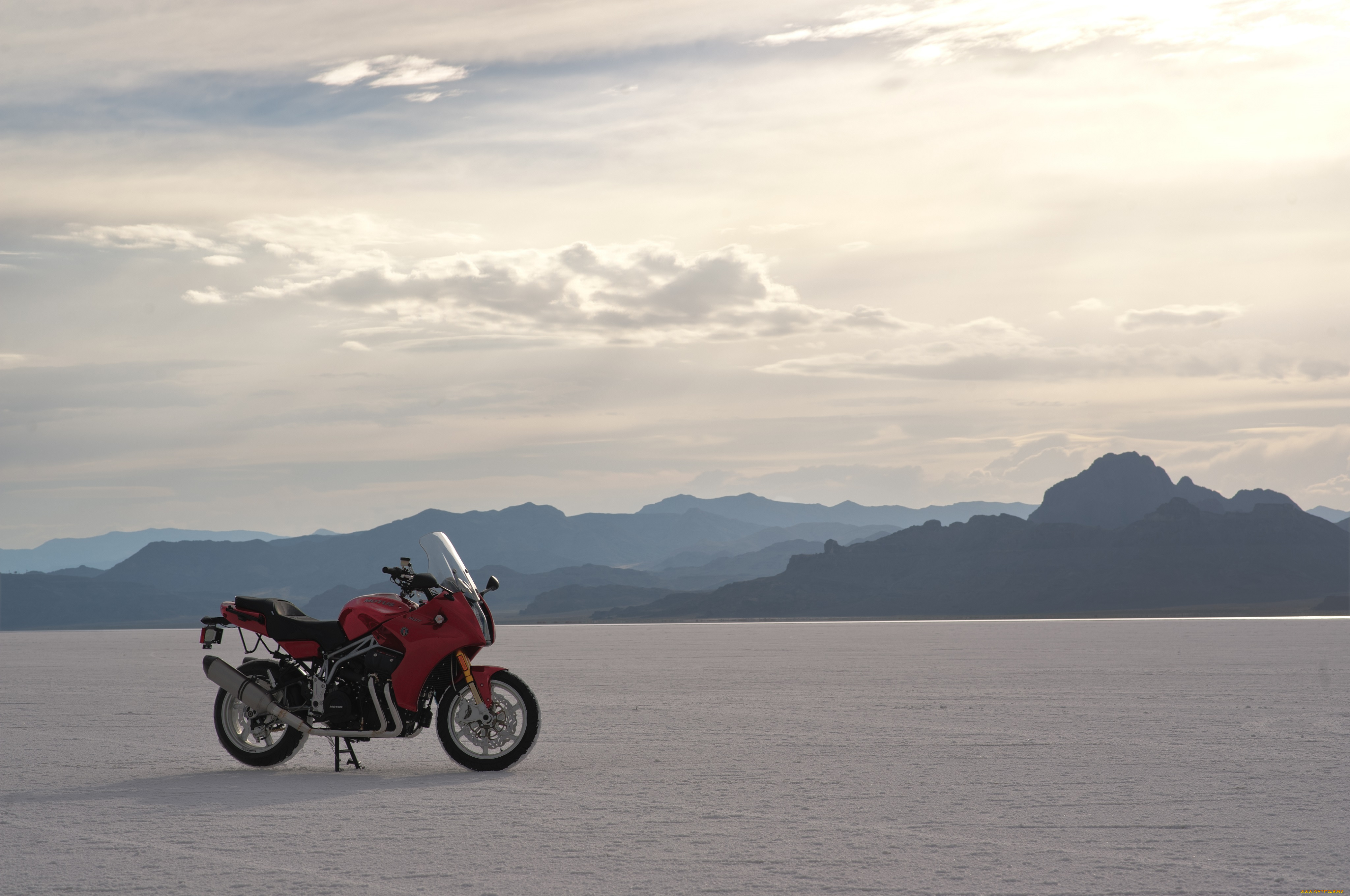 мотоциклы, motus