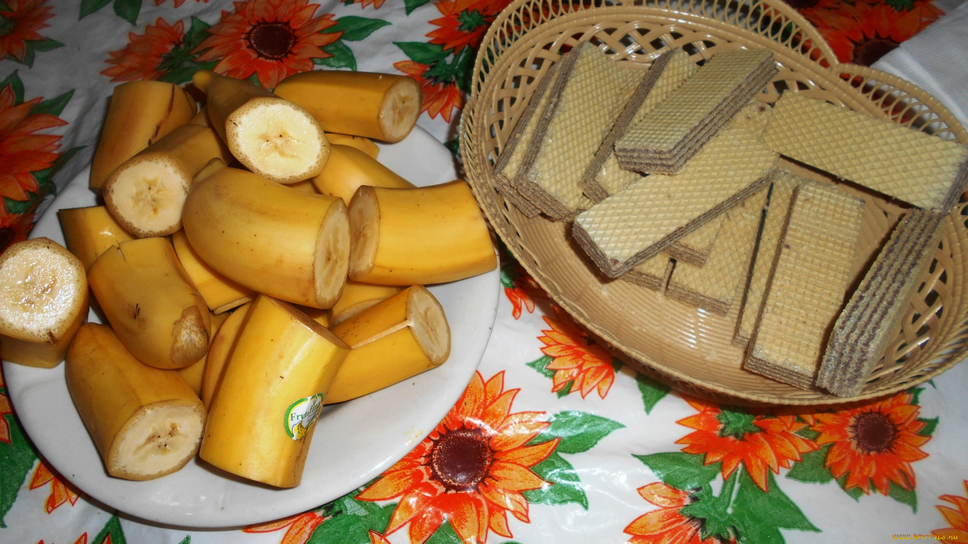 еда, бананы, вафли