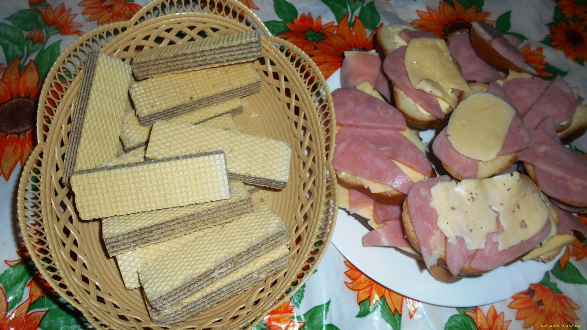 еда, бутерброды, , гамбургеры, , канапе, вафли, сыр, хлеб, колбаса