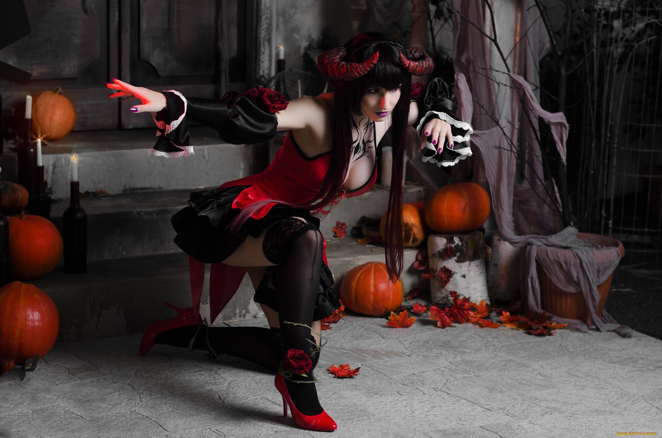 roxolana, ridel, девушки, девушка, женщина, брюнетка, темноволосая, сексуальная, модель, звезда, позирует, разная, обувь, верхняя, стильная, одежда, нижнее, эротическое, бельё, трусы, лифчик, колготки, чулки, аксессуары, макияж, и, множество, элементов, на, фотографии