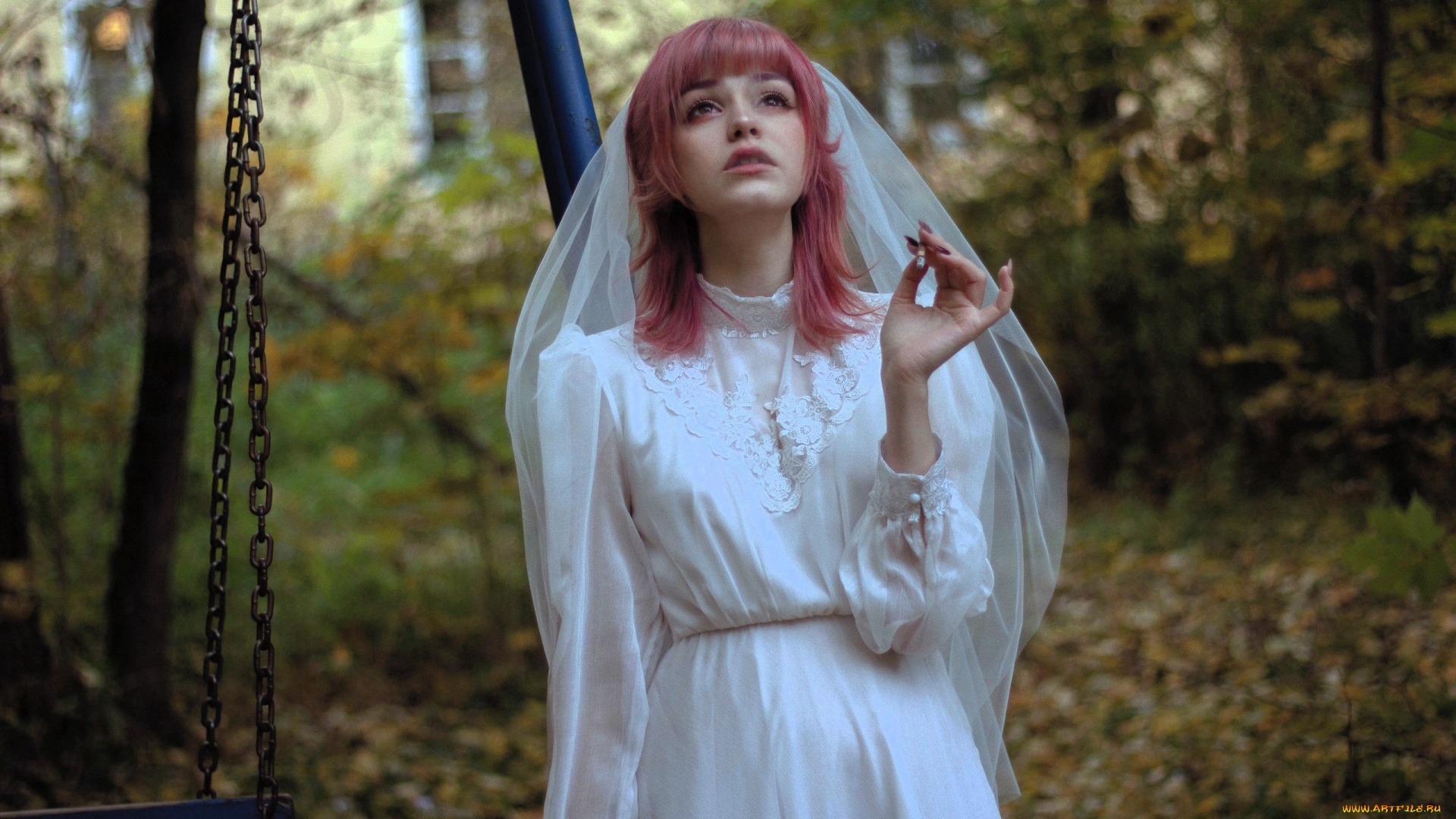 девушки, tenletters, образ, косплей, наряд, костюм, невеста, сигарета, качели, платье, фата, парк, осень