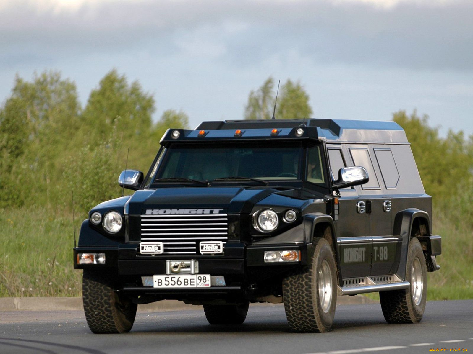 автомобили, combat