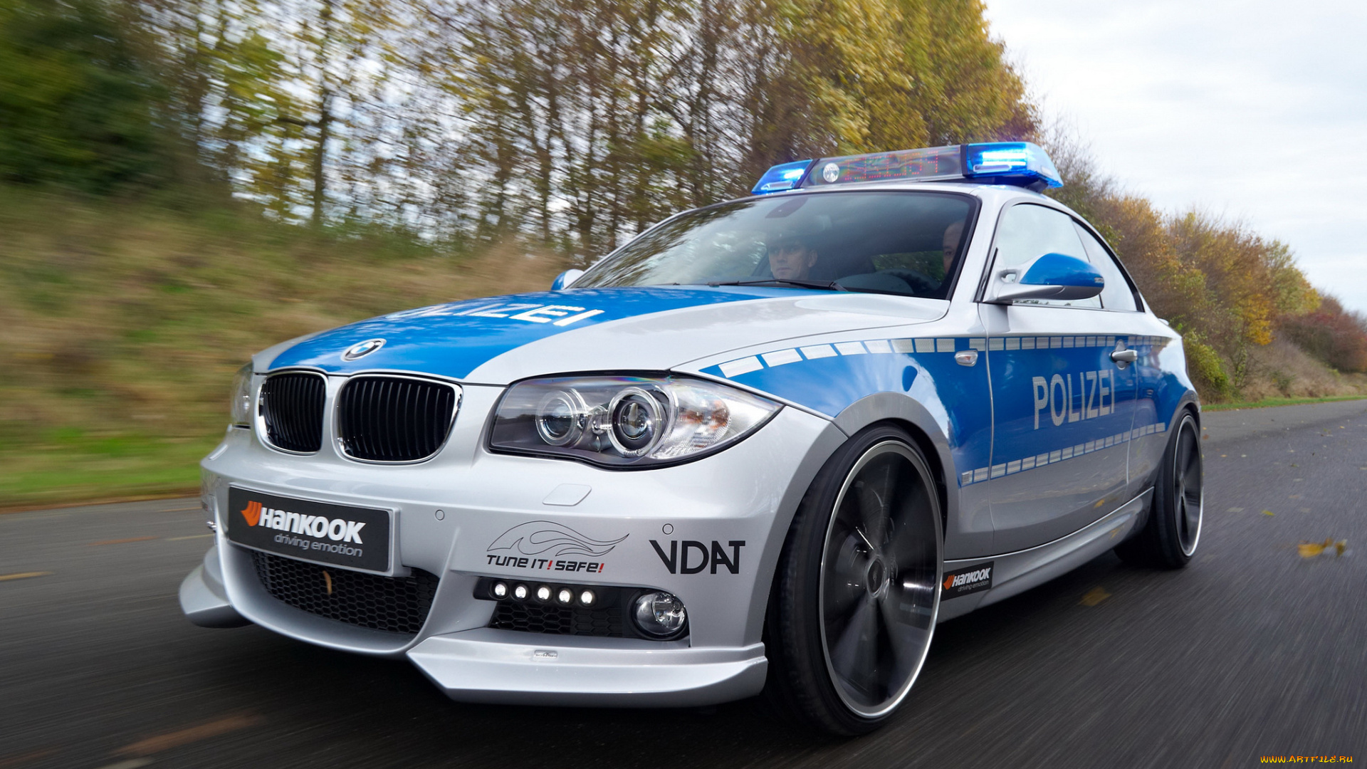 автомобили, полиция