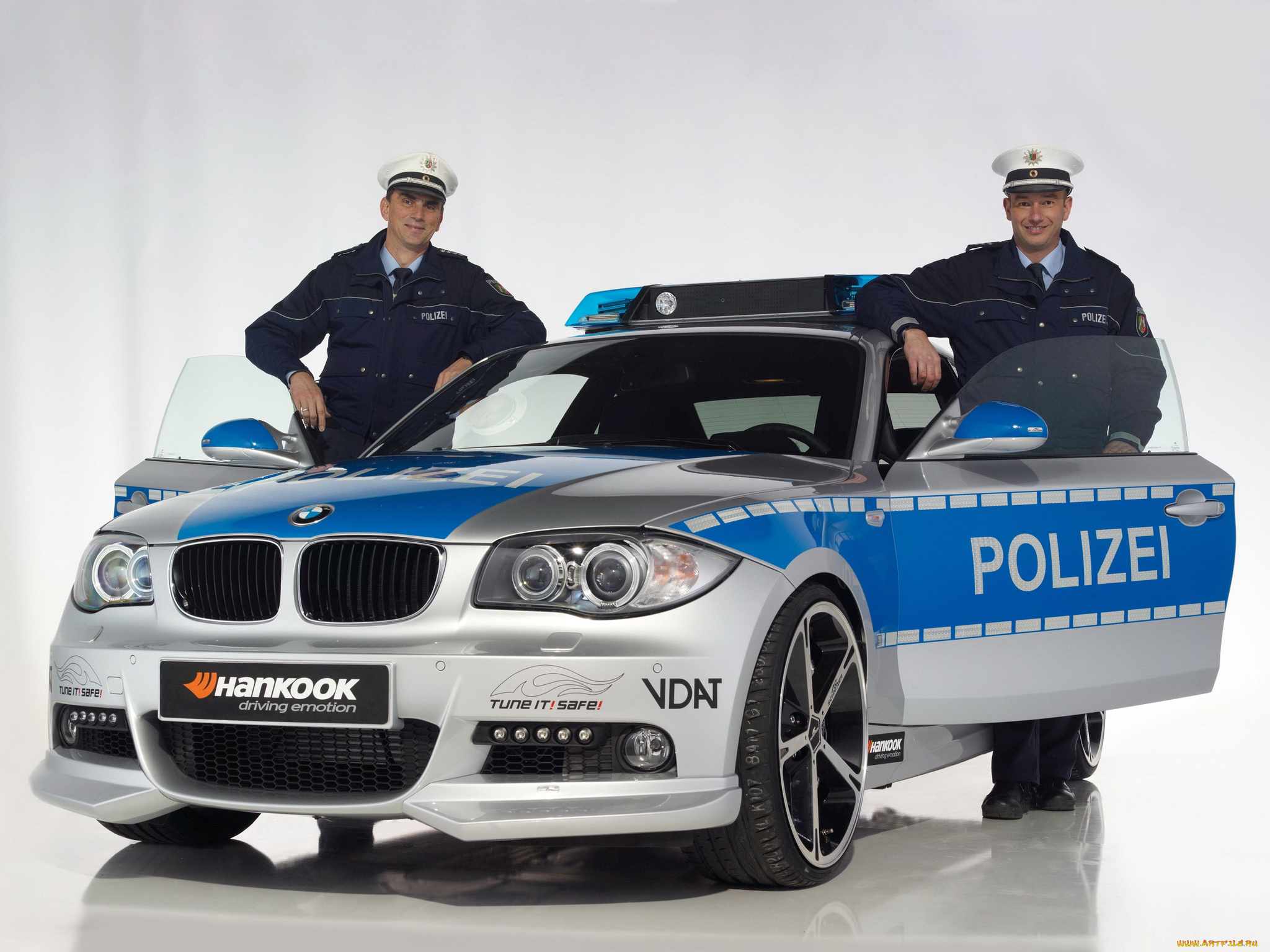 автомобили, полиция