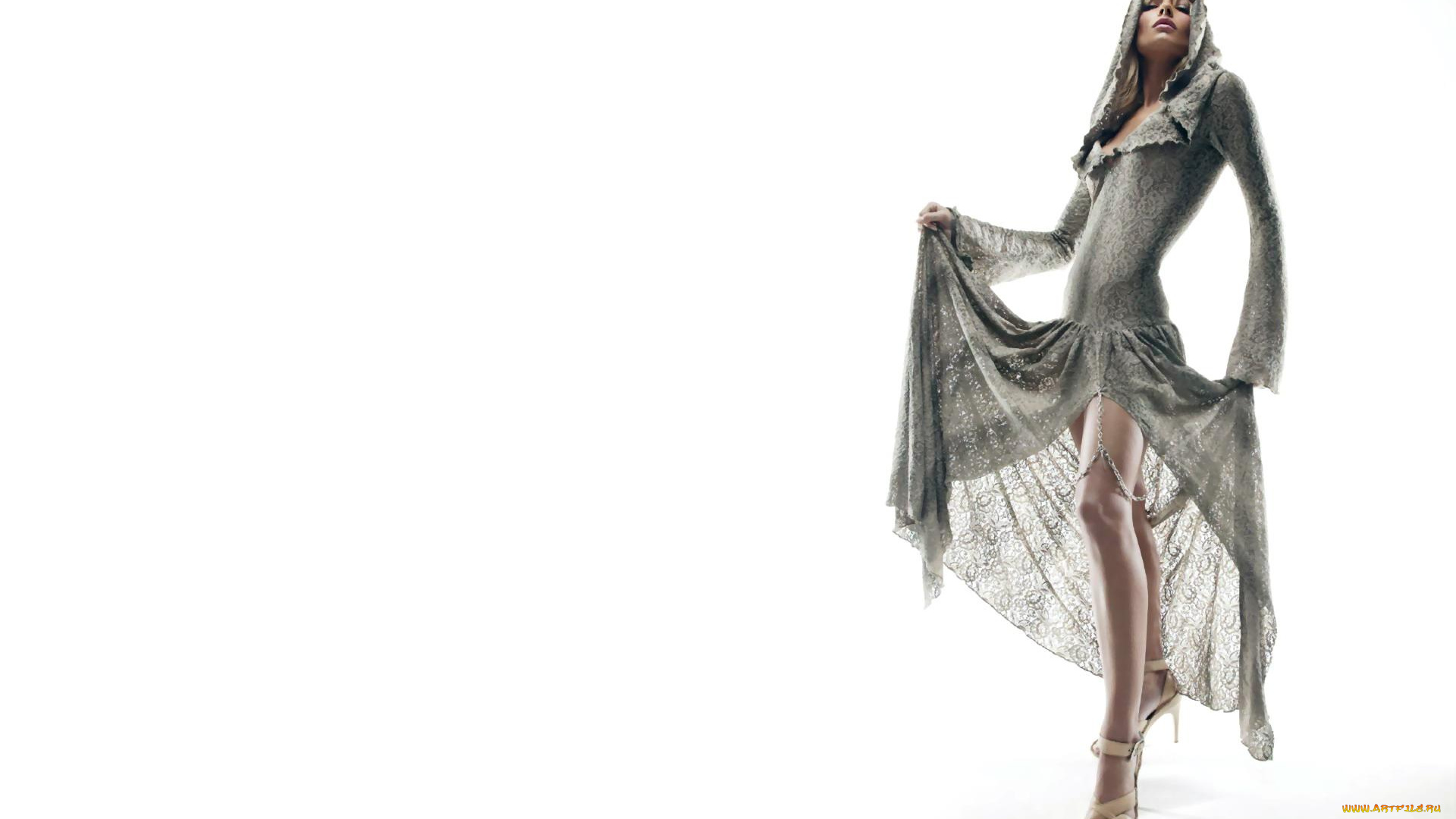 девушки, jaime, pressly, блондинка, капюшон, платье, каблуки