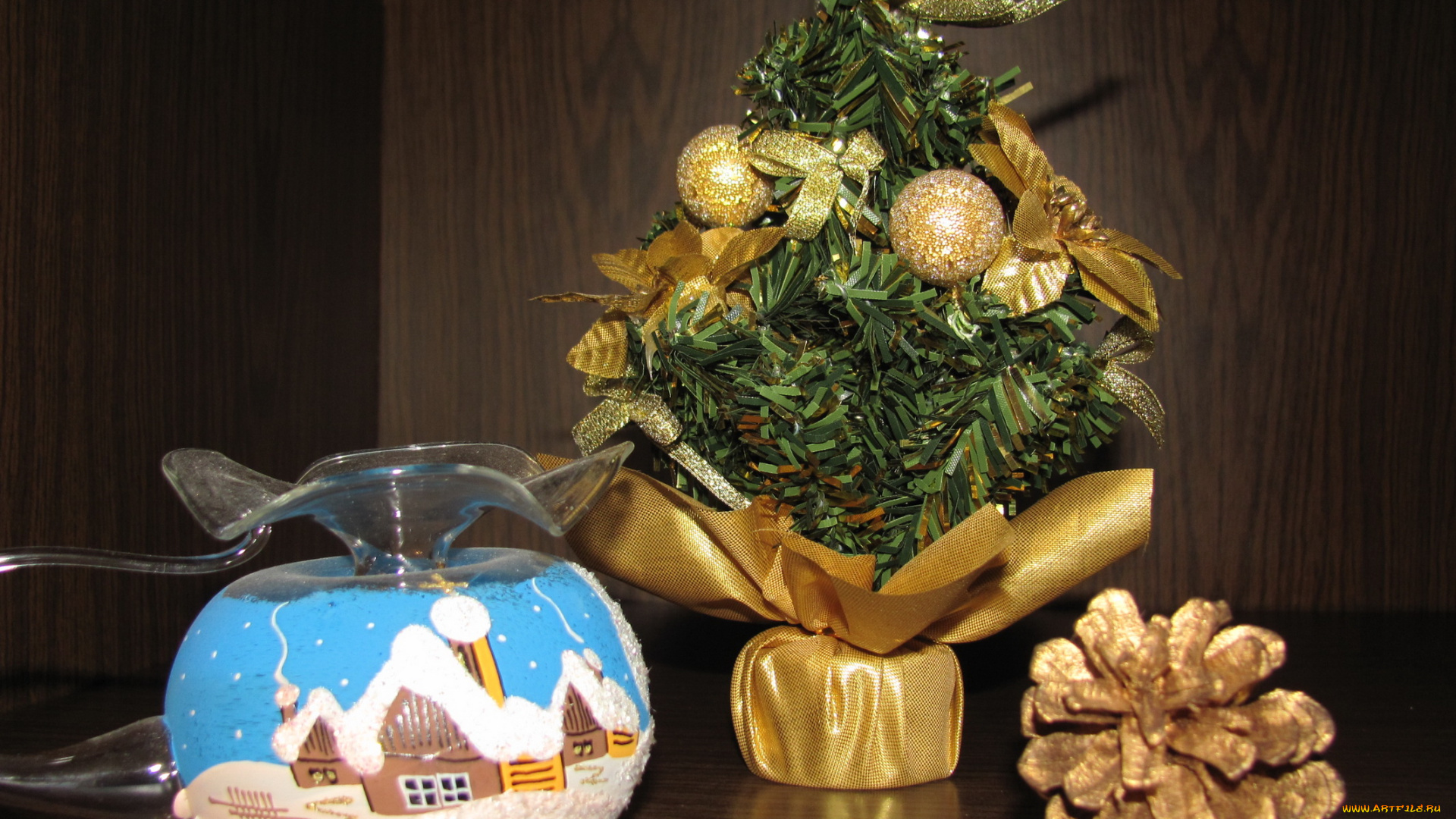 праздничные, Ёлки, елочка, шишка