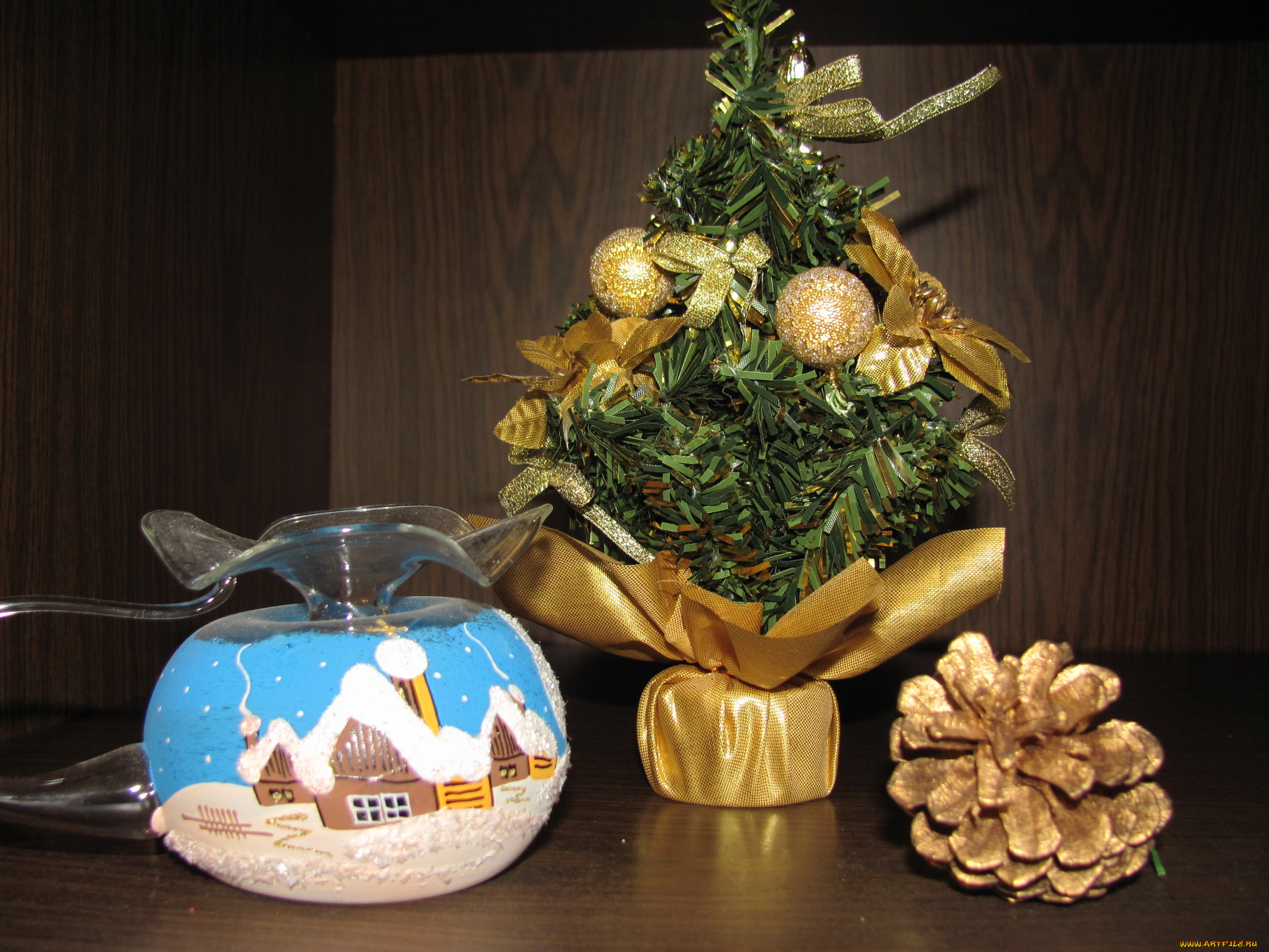 праздничные, Ёлки, елочка, шишка