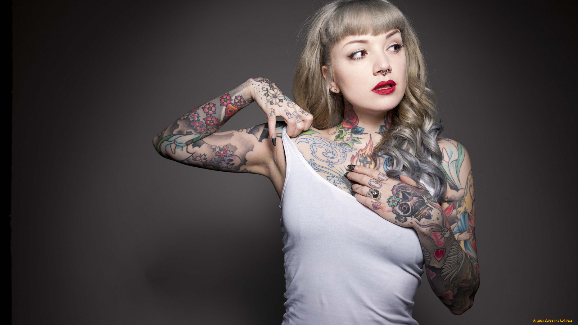 nina, kate, девушки, тату, локоны, майка