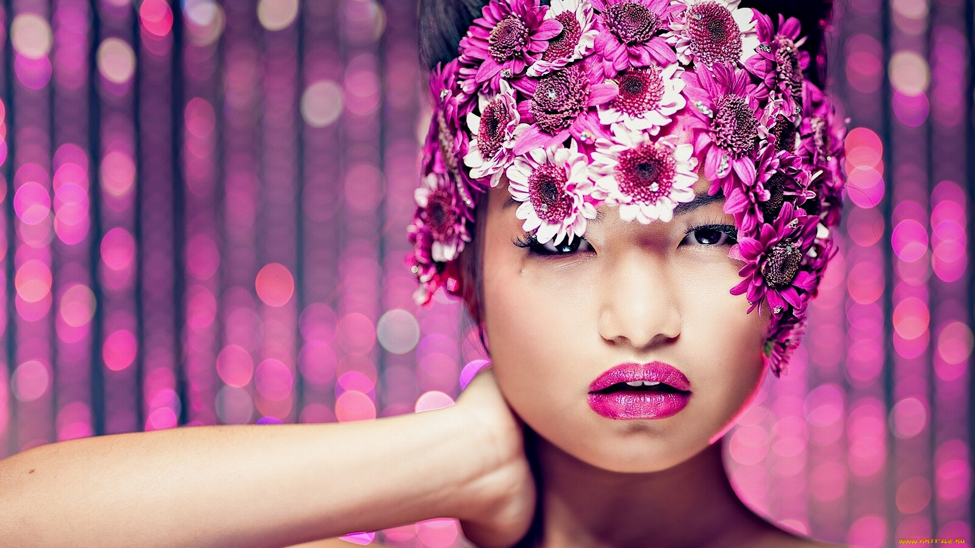 romina, avelino, девушки, герберы, яркие, губы, цветы