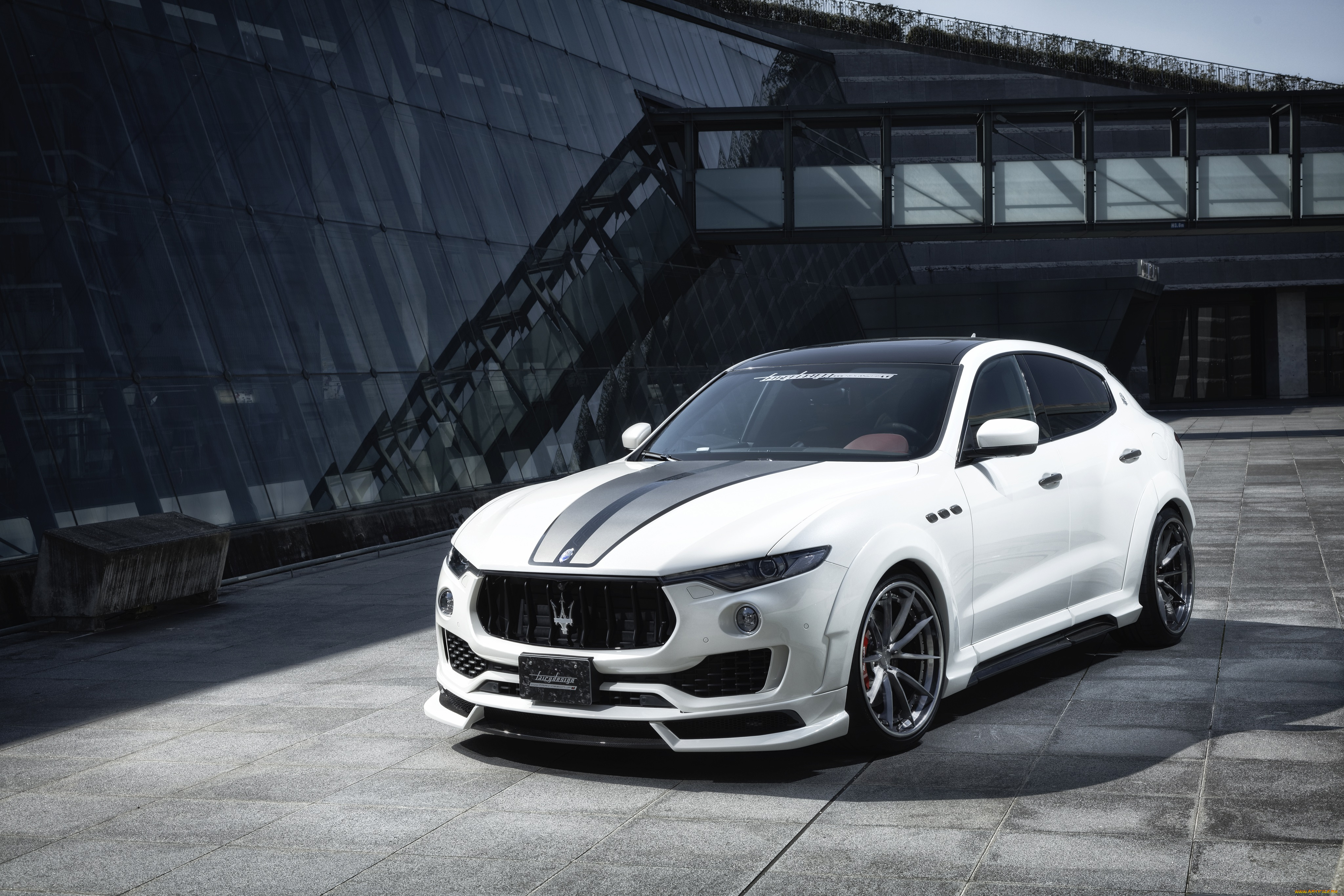 автомобили, maserati