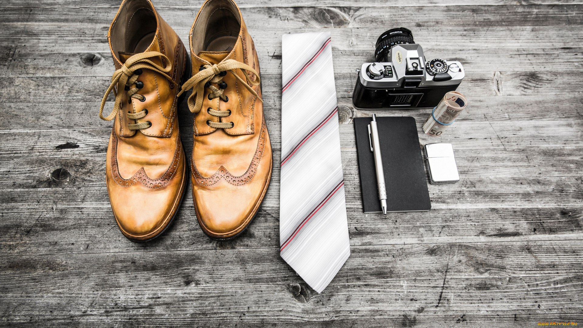 разное, одежда, , обувь, , текстиль, , экипировка, ботинки, галстук, деньги, фотоаппарат, зажигалка