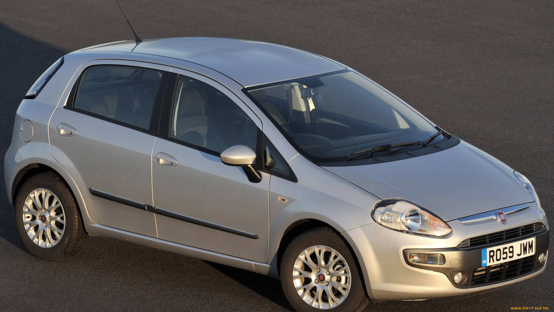 автомобили, fiat