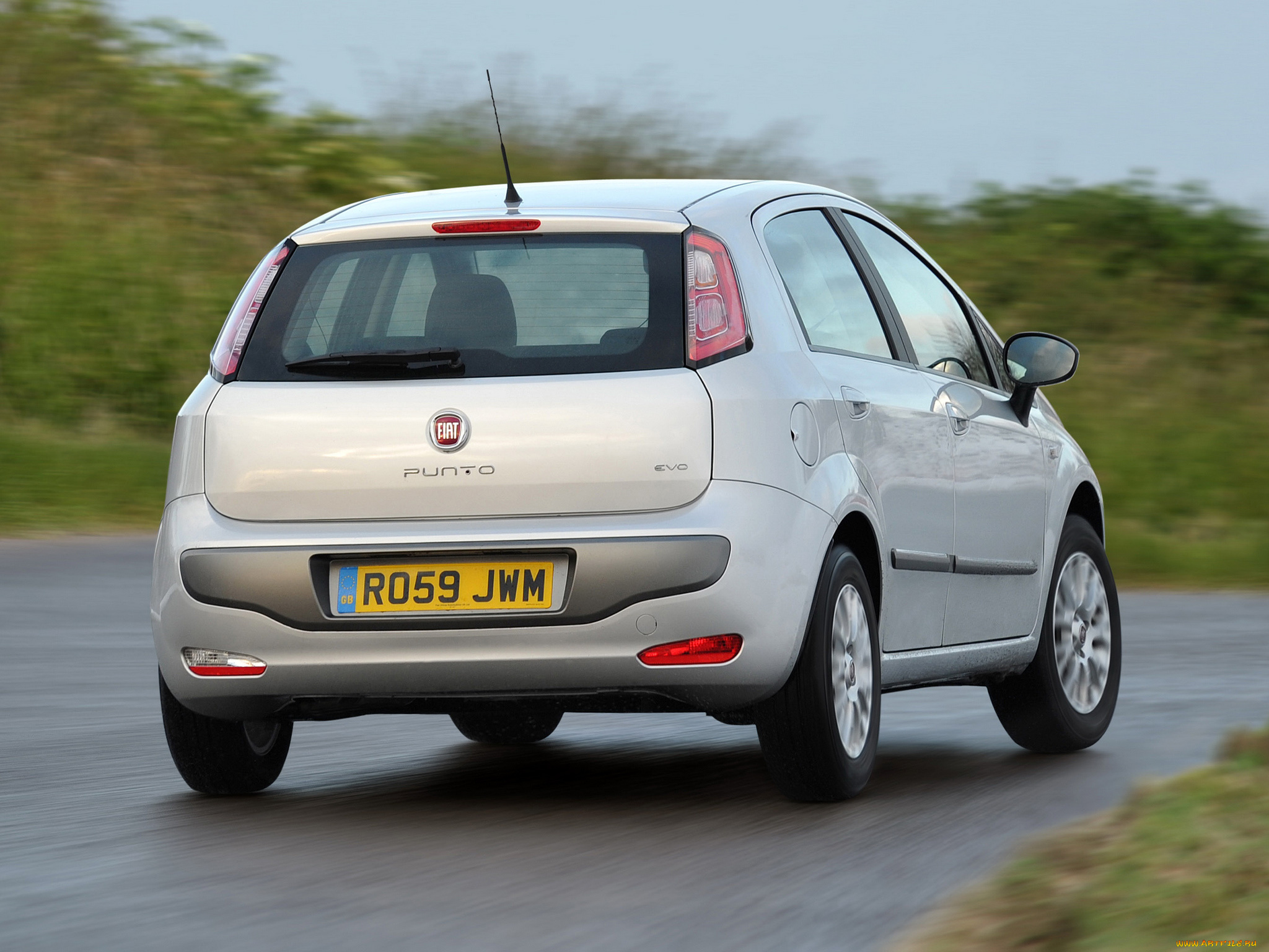 автомобили, fiat