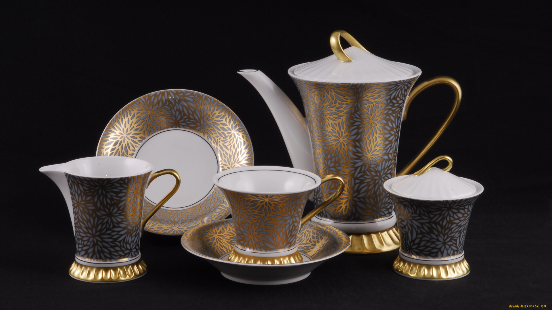 разное, посуда, столовые, приборы, кухонная, утварь, сервиз, фарфор, чайник, чашки