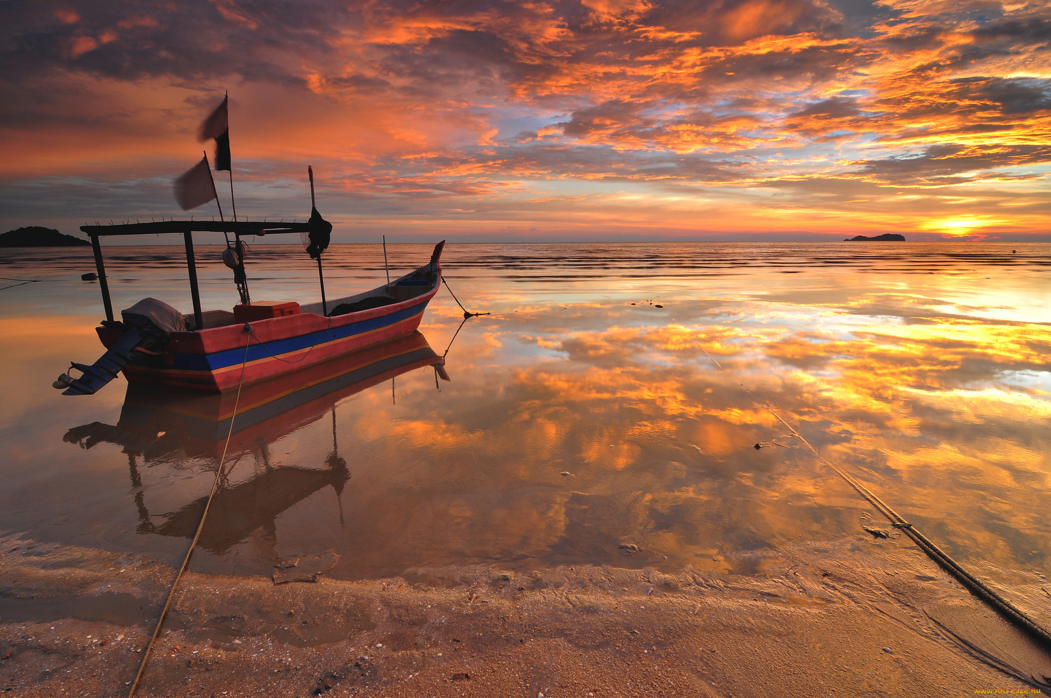 корабли, лодки, , шлюпки, отражение, закат, облака, лодка, пляж, море