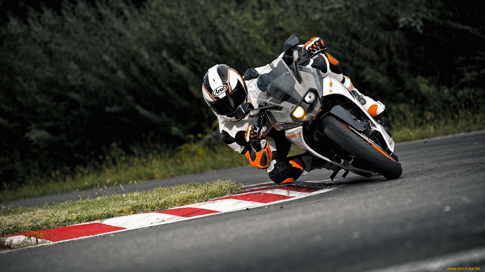 спорт, мотоспорт, ктм, rc, 390, мотоцикл, мотоциклист, поворот, дорога, трасса, шлем