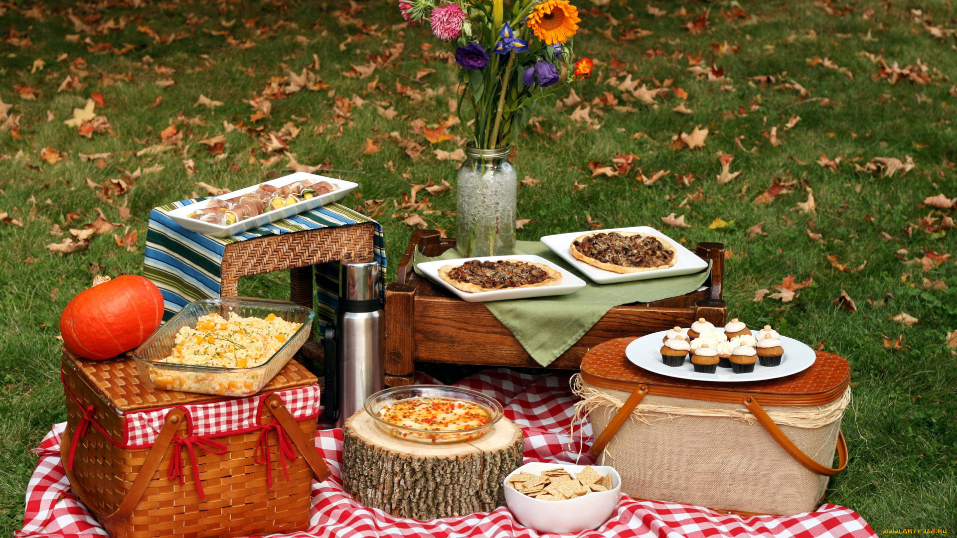еда, разное, корзинки, пикник, кексы, пиццы, закуски