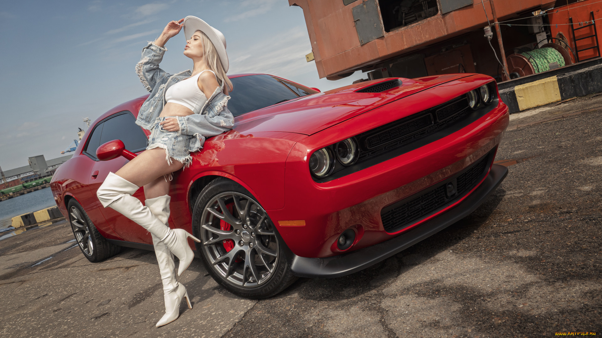 девушка, и, авто, автомобили, -авто, с, девушками, девушка, женщина, блондинка, светловолосая, сексуальная, модель, звезда, позирует, разная, обувь, верхняя, стильная, одежда, нижнее, эротическое, бельё, трусы, лифчик, колготки, чулки, аксессуары, макияж, и, множество, элементов, на, фотографии