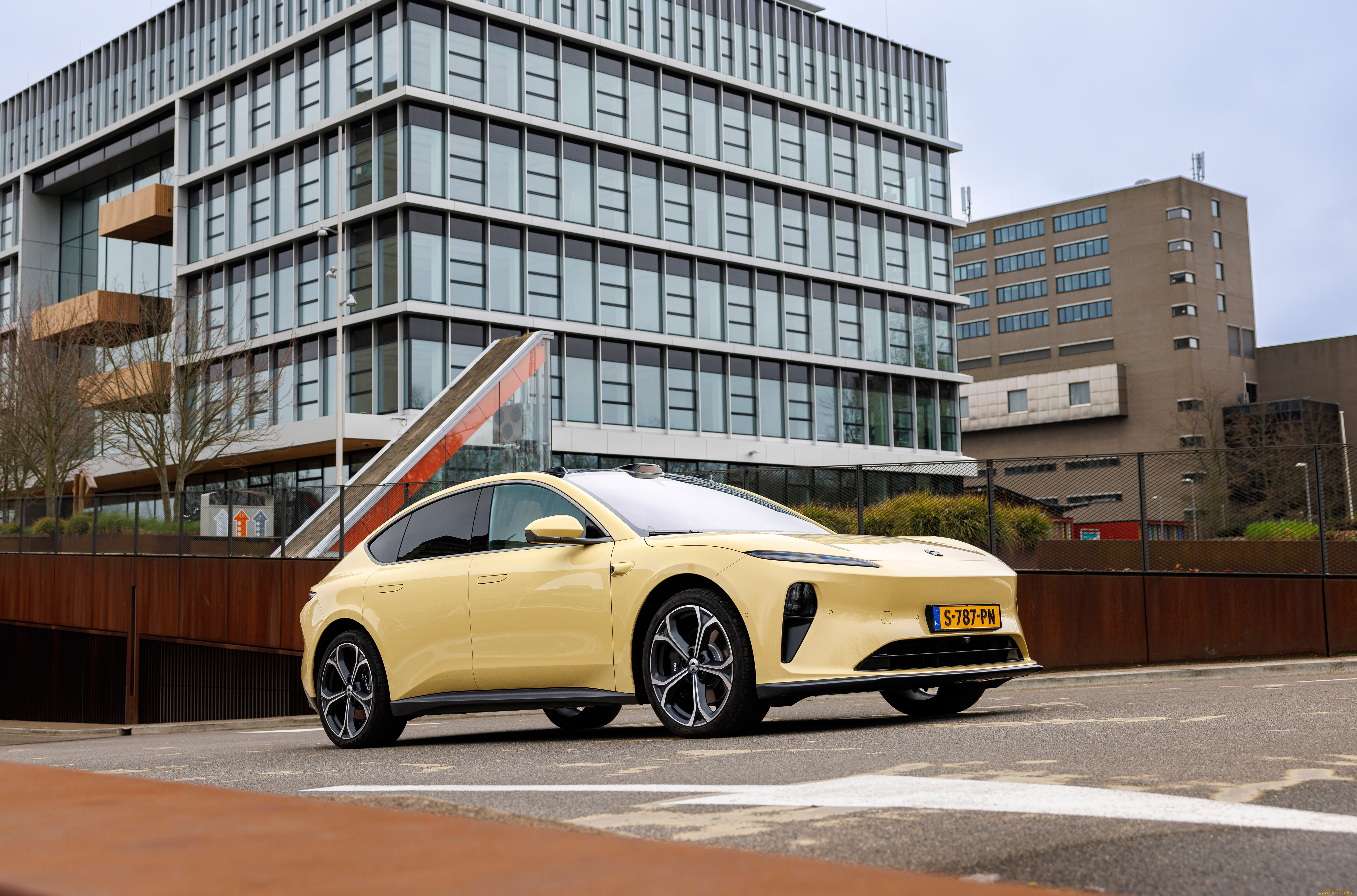 автомобили, nio