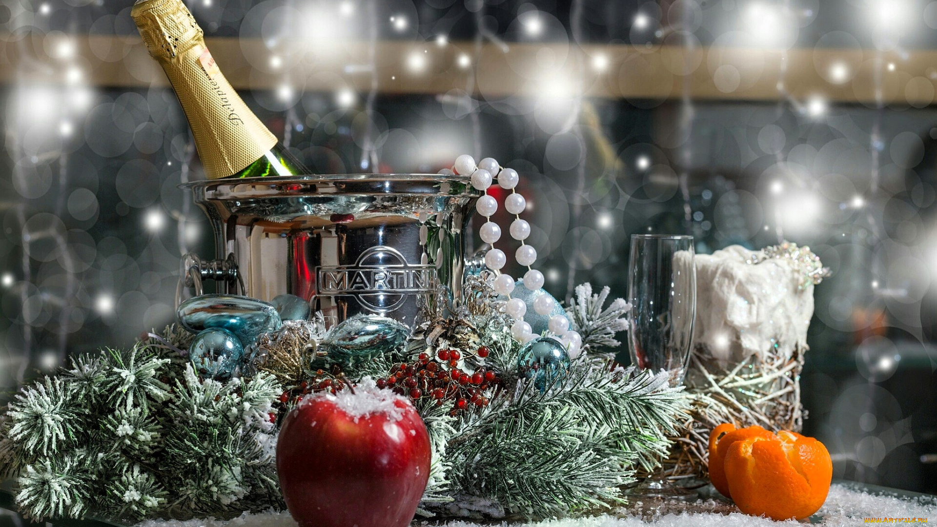 праздничные, угощения, бутылка, шампанское, яблоки, ветки, хвоя