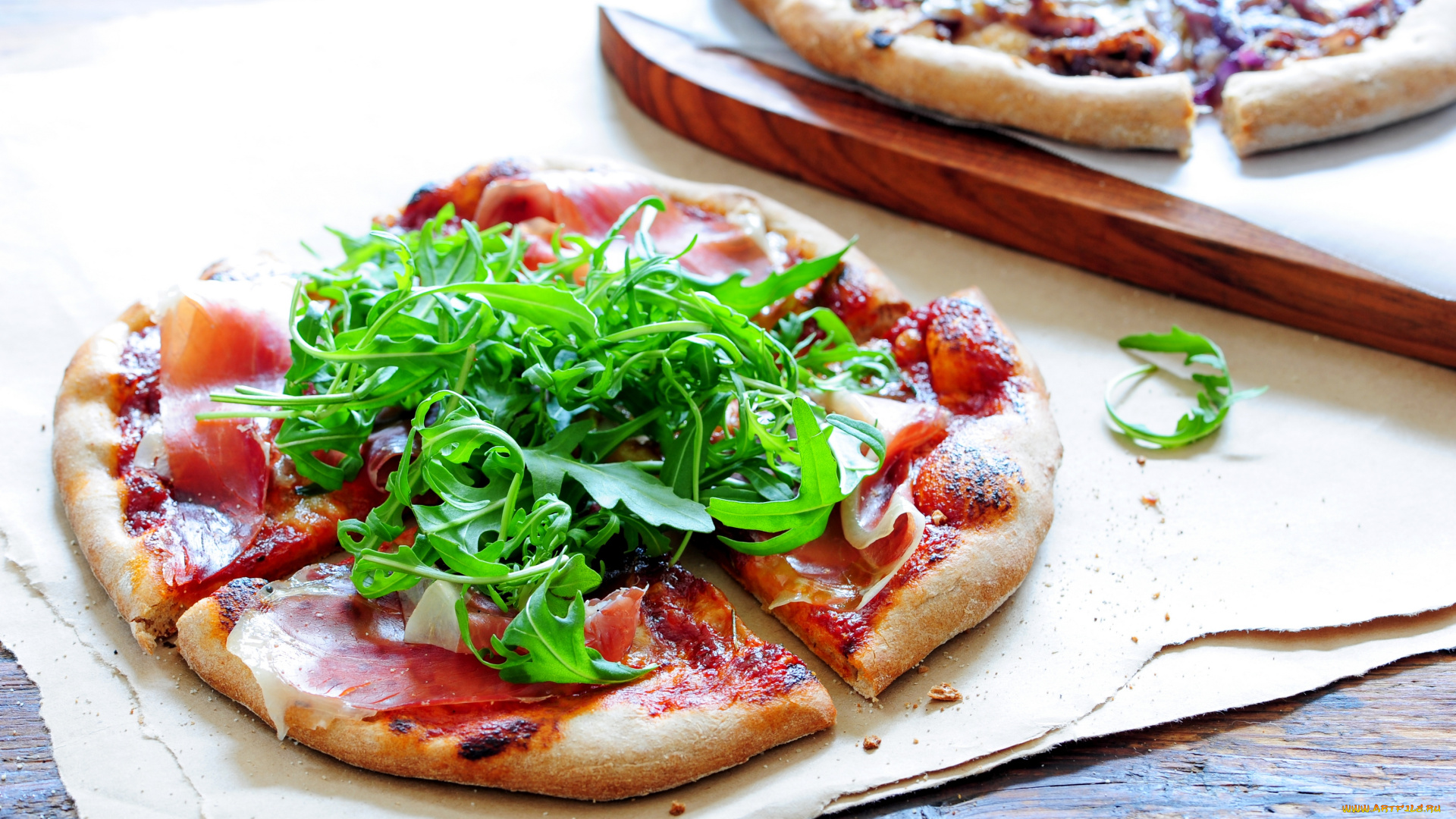 еда, пицца, доска, зелень, начинка