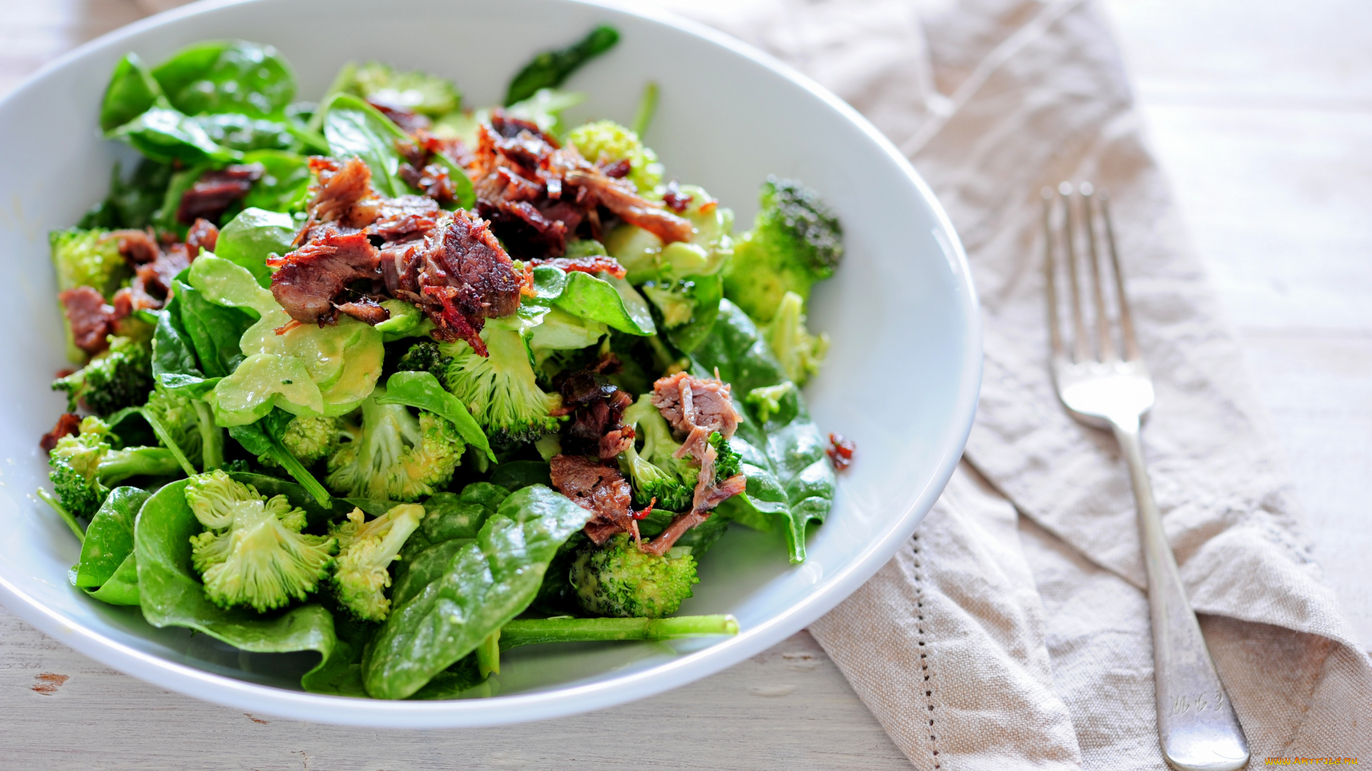 еда, салаты, , закуски, брокколи, свекла, шпинат, салат