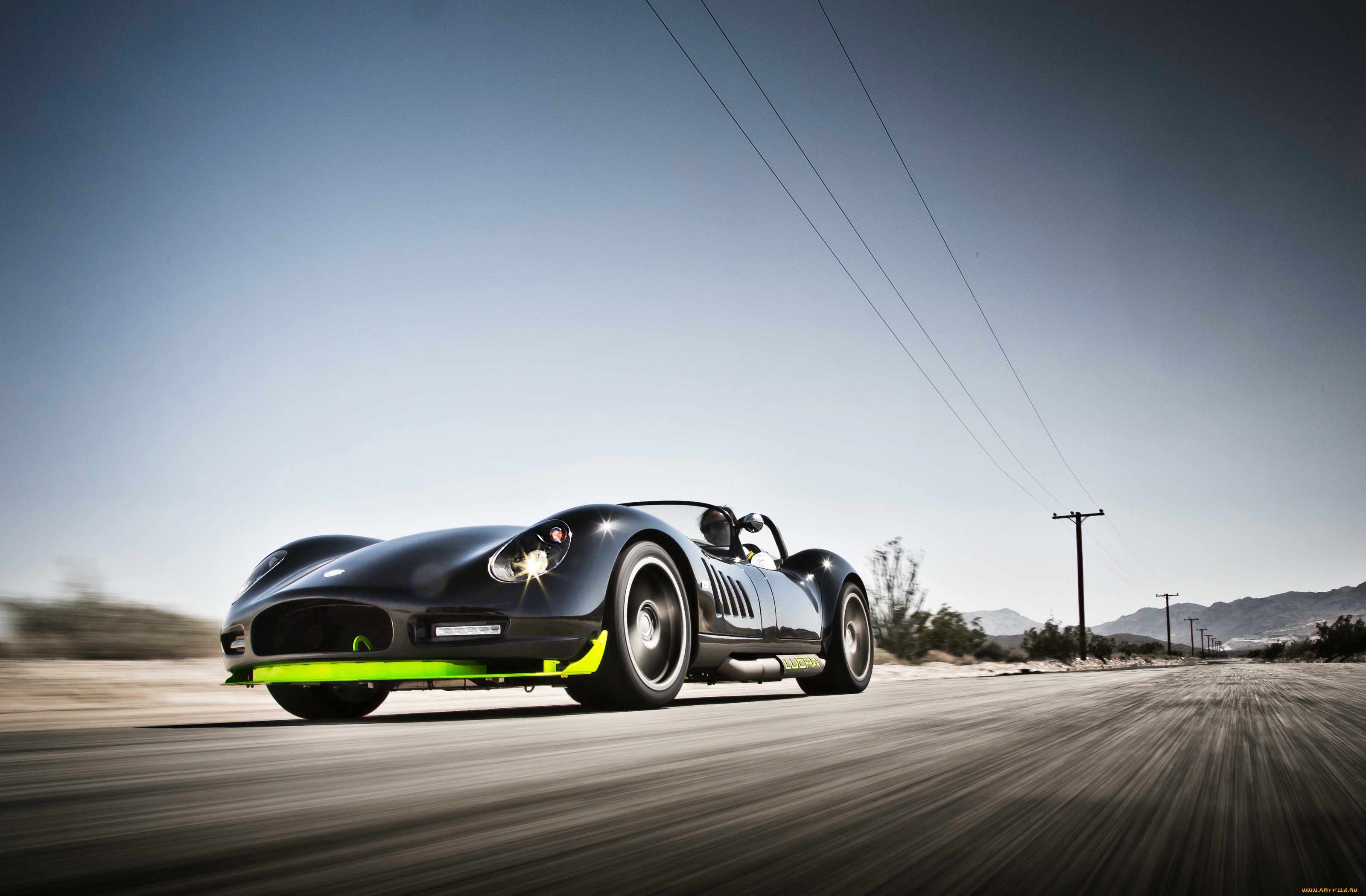 автомобили, lucra