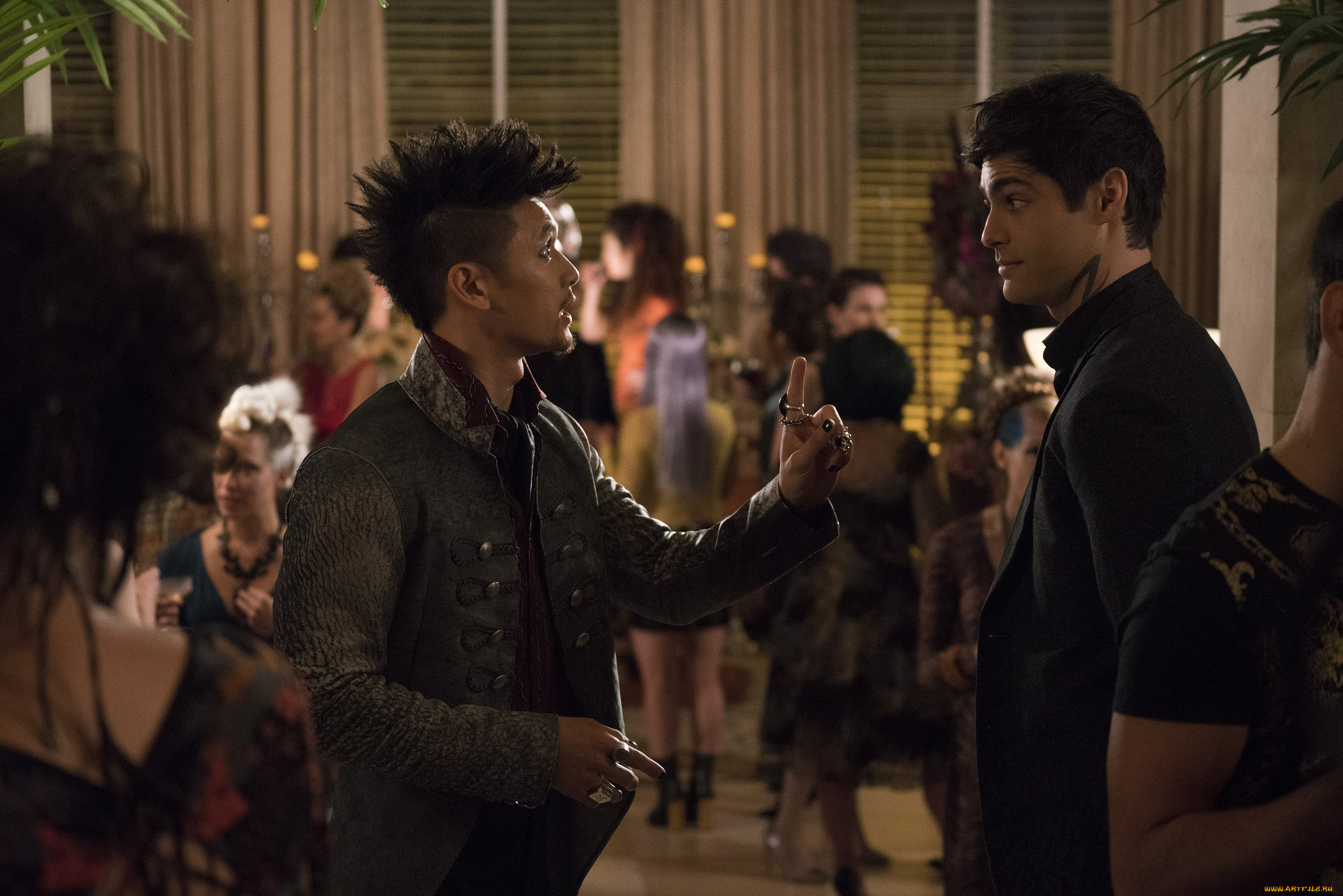 shadowhunters, кино, фильмы, , the, mortal, instruments, кольца, разговор, парни, люди